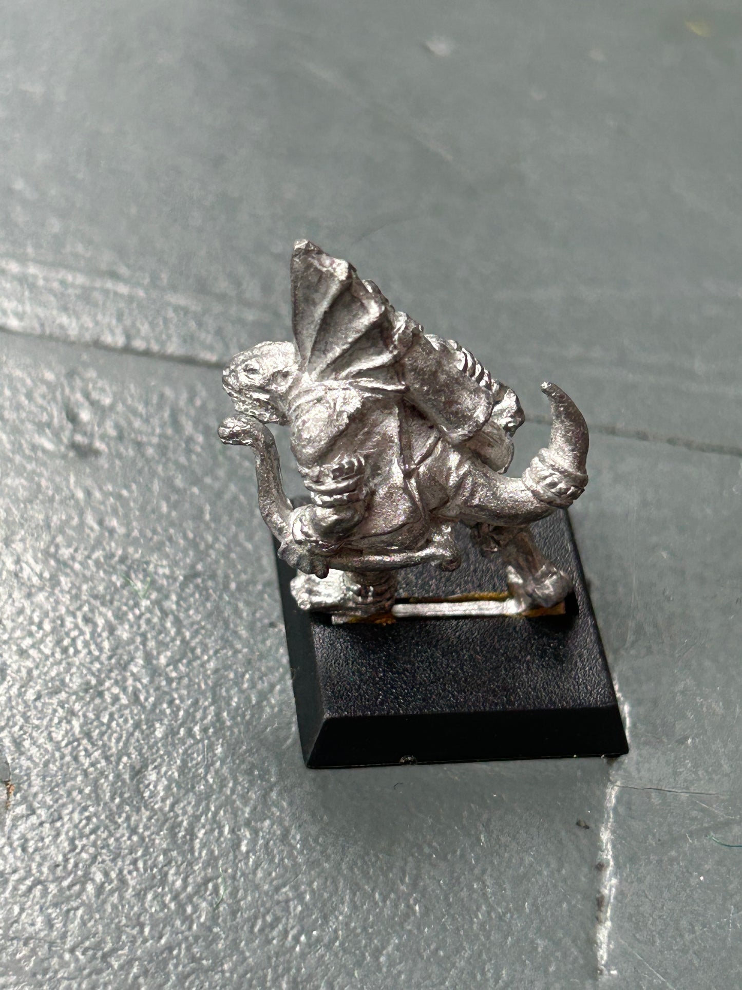 Games Workshop Warhammer Lizardmen Skink Champion with Bow Metal Figure 96 (5 available)