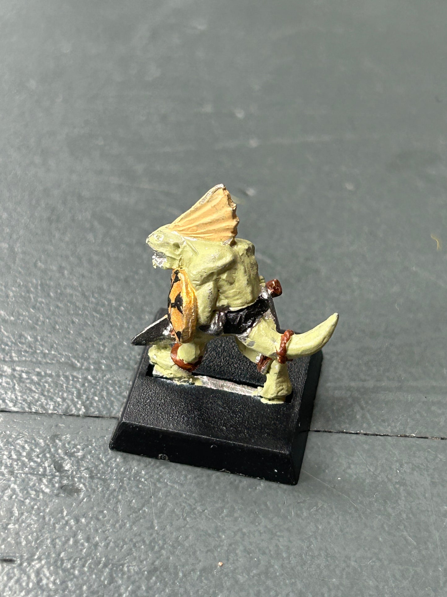 CITADEL WARHAMMER fantasy LIZARDMEN SKINK with javelin
