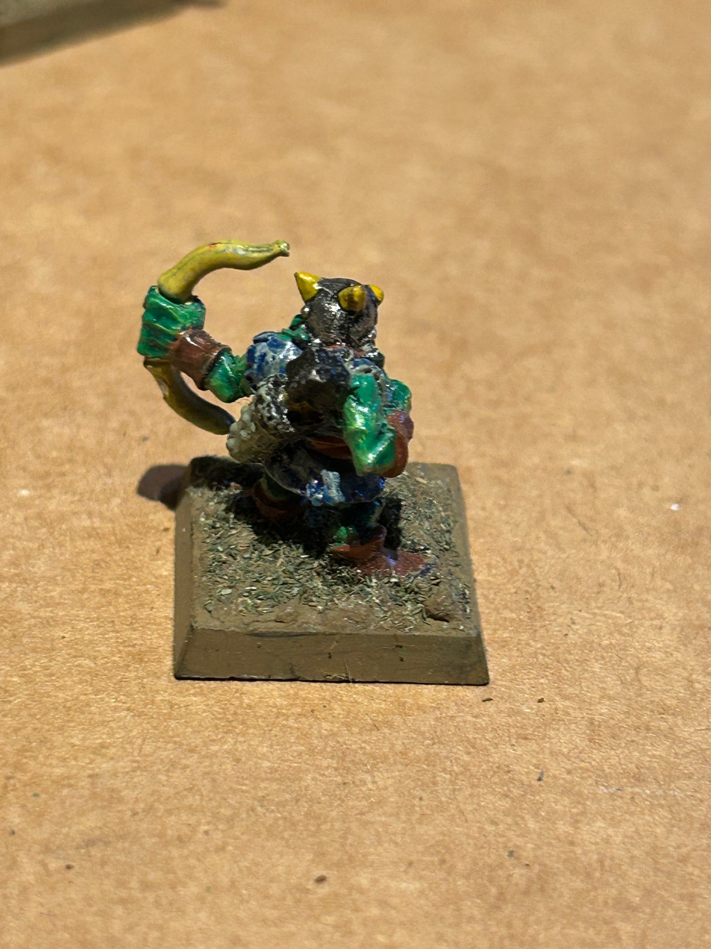 Warhammer fantasy marauder miniatures mb4  goblin raider archer