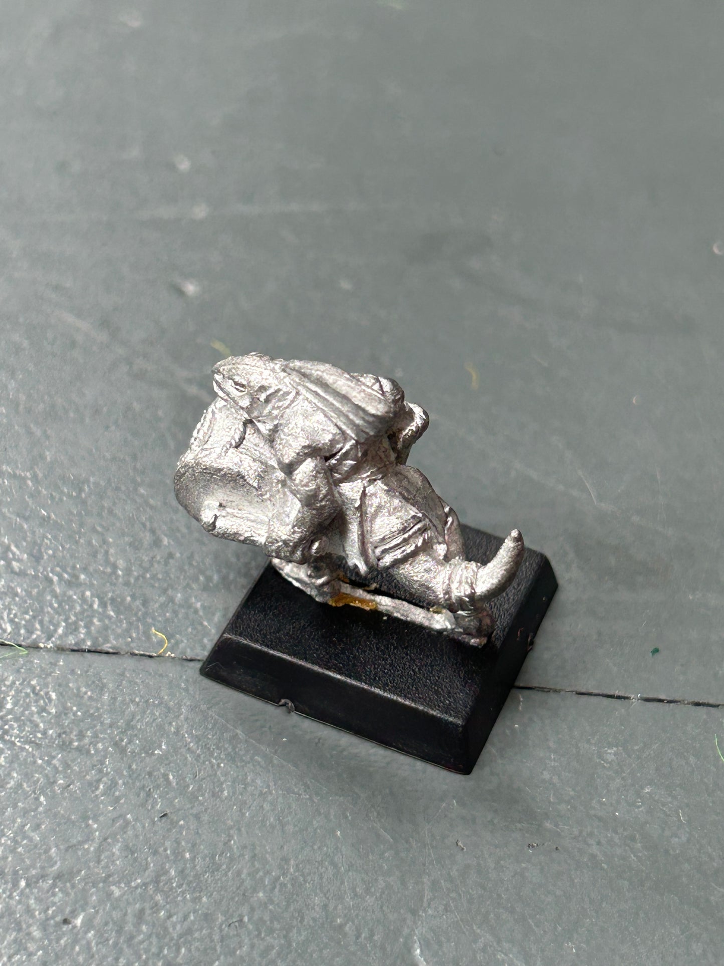 Warhammer fantasy skink musician