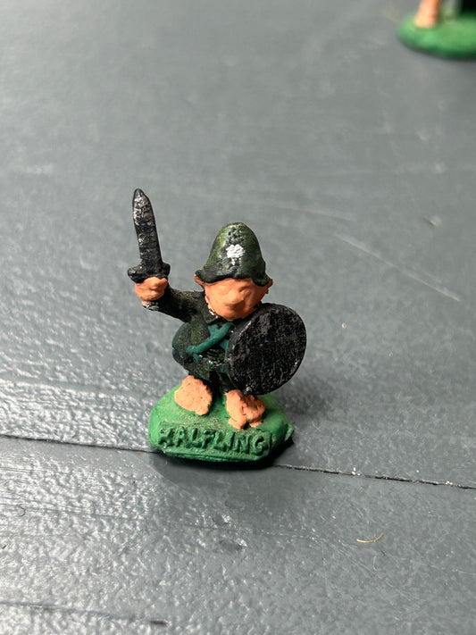 1984 C11 Pre Slotta Halfling Hog Hobbit Villager Citadel Warhammer fantasy empire