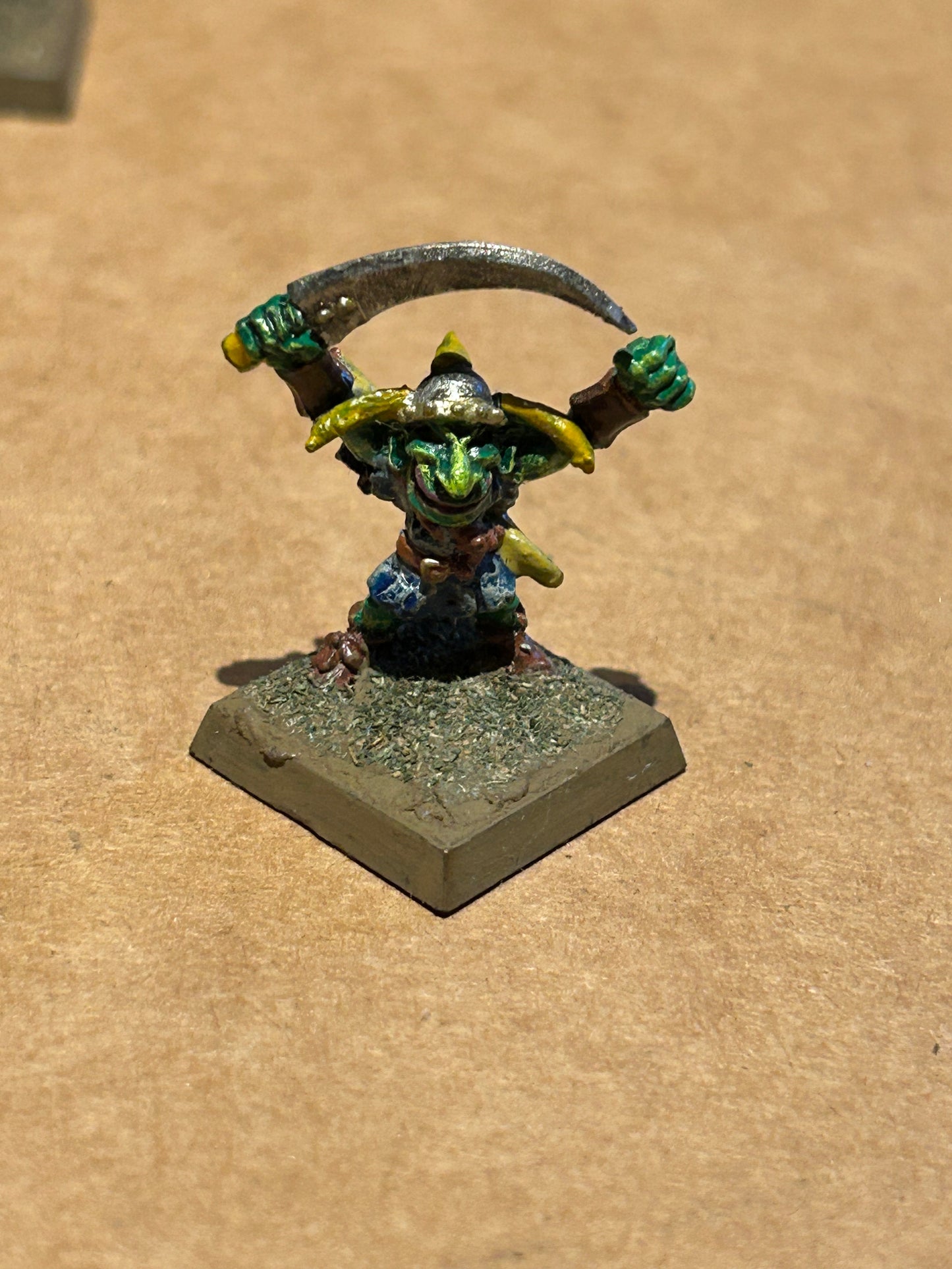 Warhammer fantasy marauder miniatures mb4 goblin raiders champion