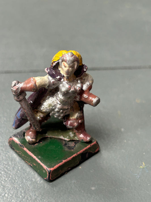 Dark elves oop C09 Dark Elf guard maiden CHAMPION LORD Sword head Metal warhammer fantasy (missing helmet crest)