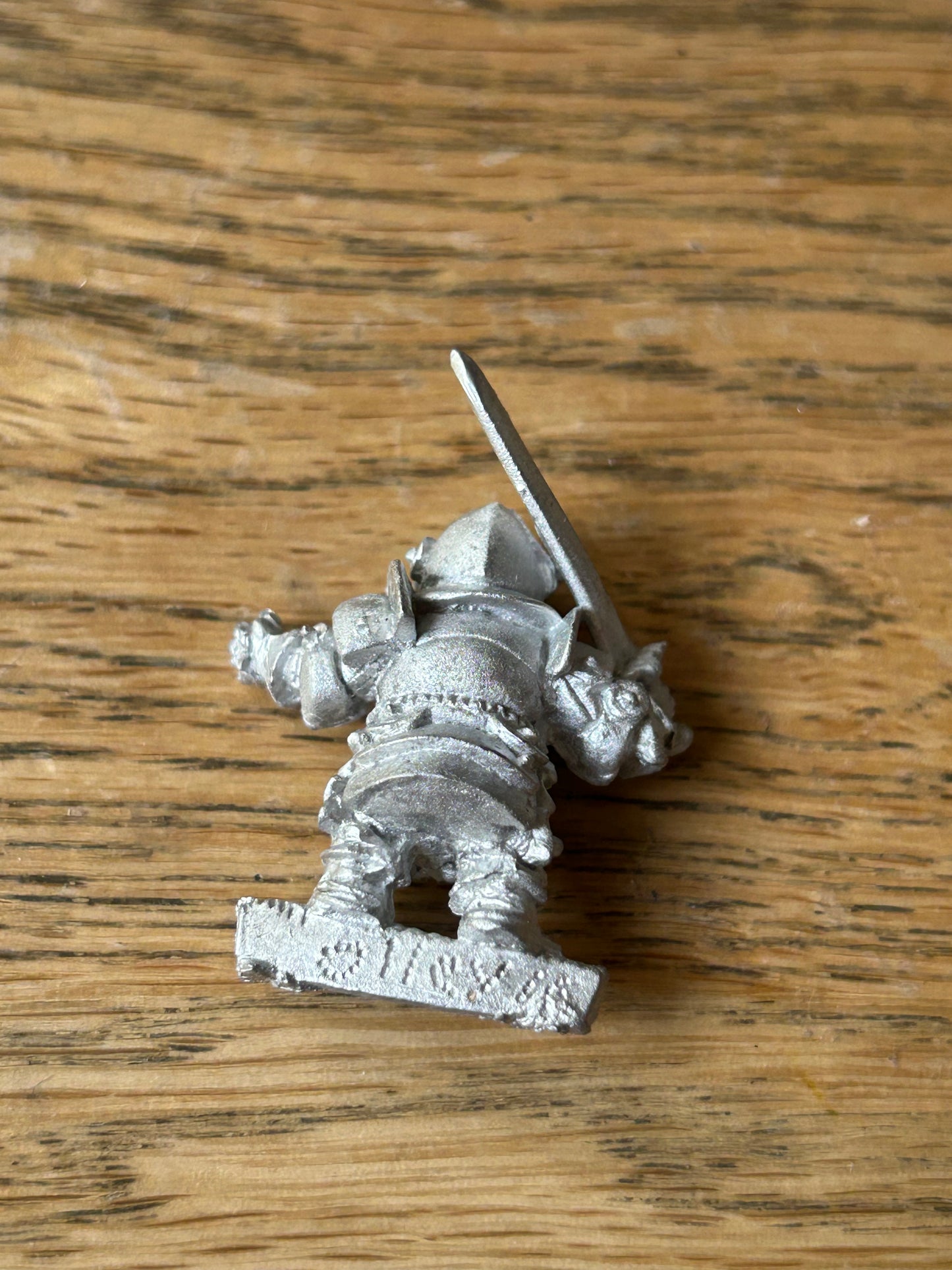 Hybrid miniatures dwarf adventurer 2 Bob Olley sculpt