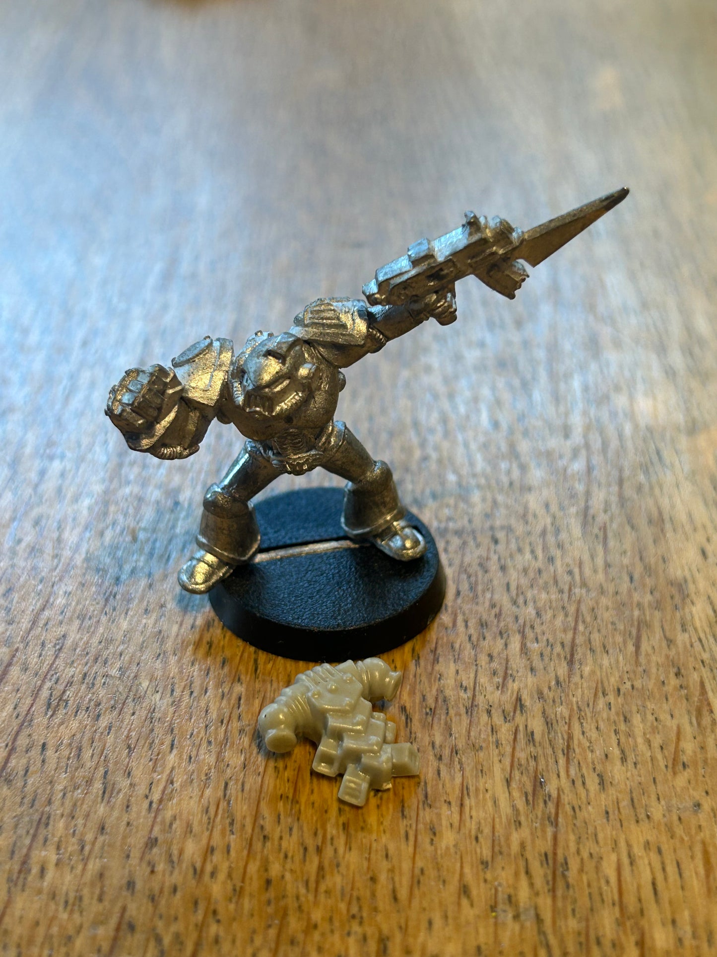 Vintage Space Marine 'Death Eagle, Power Glove And Bolter' Rogue Trader Metal