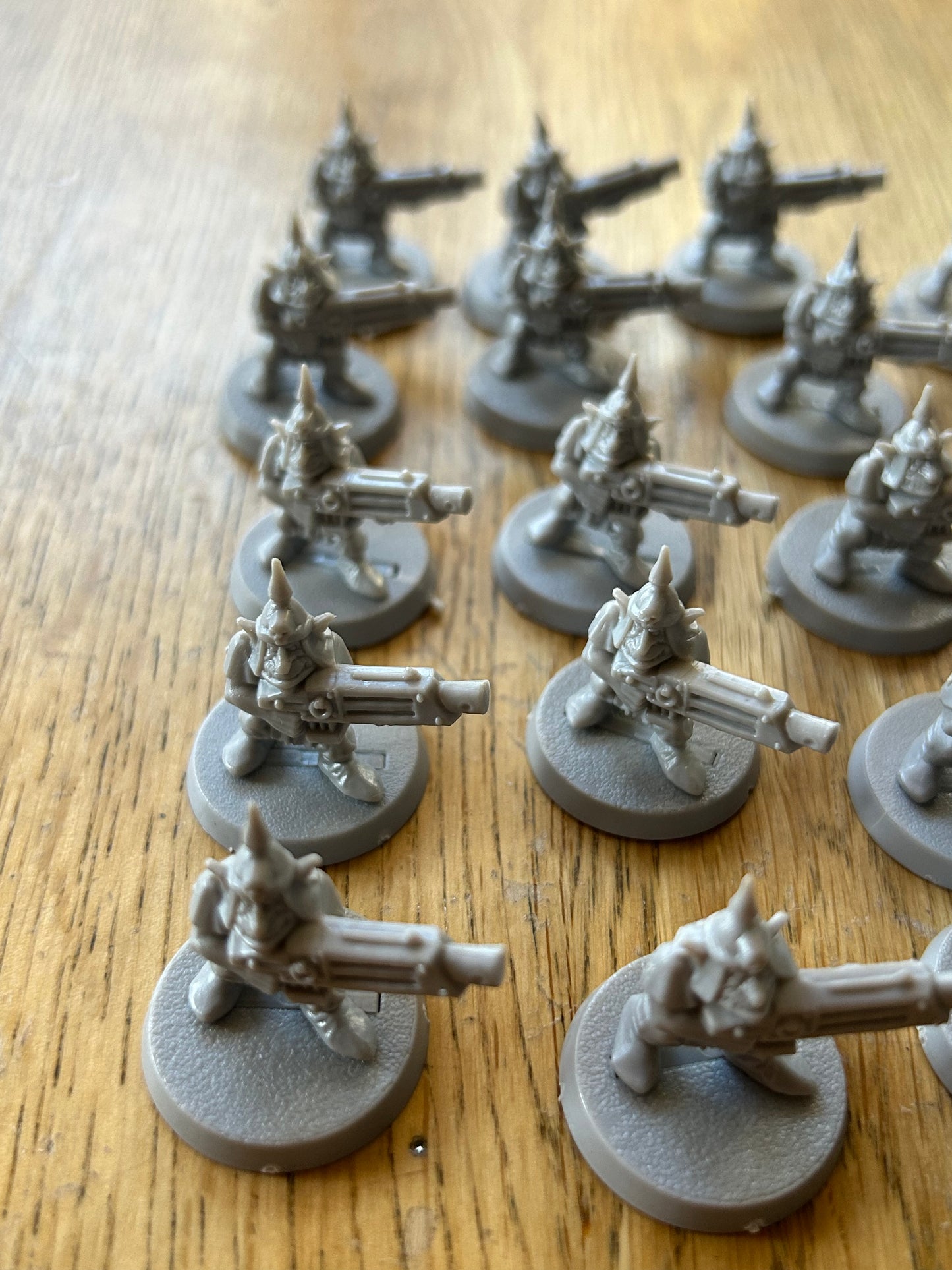 Warhammer 40k second edition plastic monopose Gretchin x20 (4 lots of 20 available)
