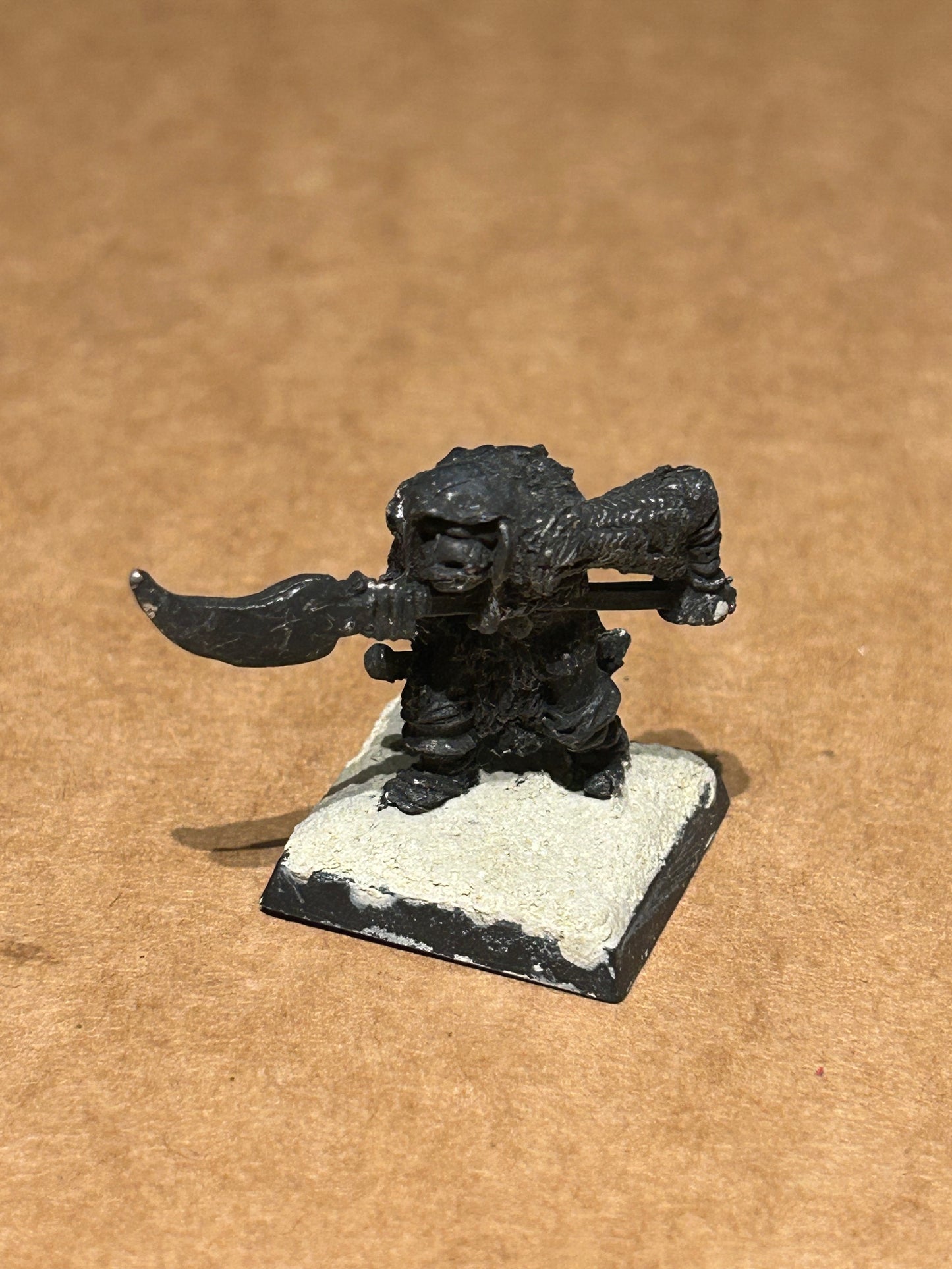 Warhammer fantasy Orc, Eeza Ugezod’s Mother Crushers Trooper (7 available)