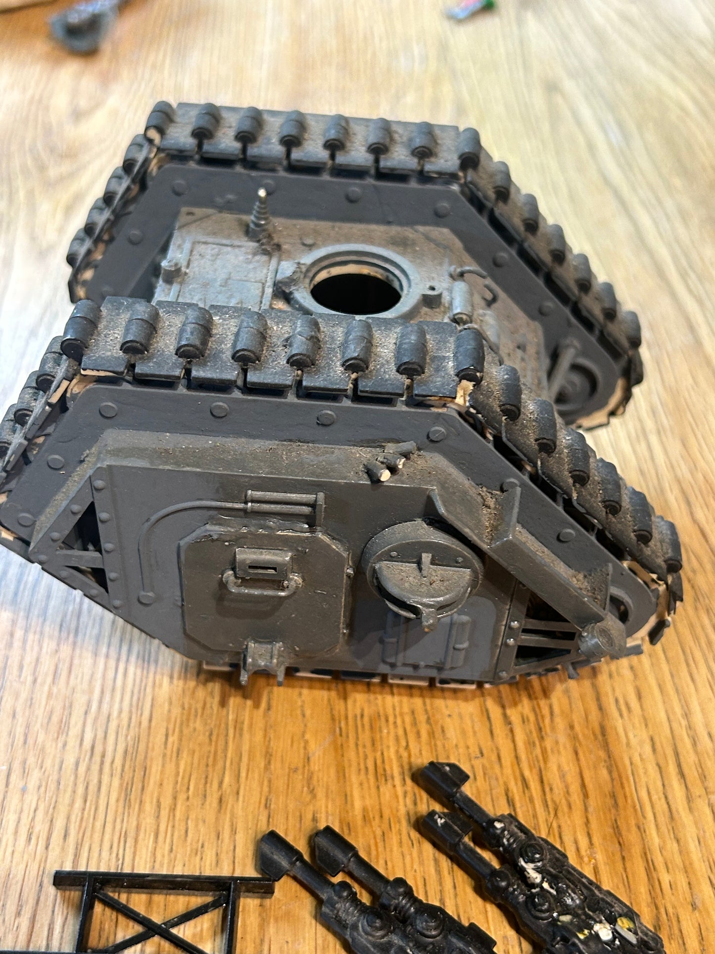 Warhammer 40K Rogue Trader Land Raider Plastic
