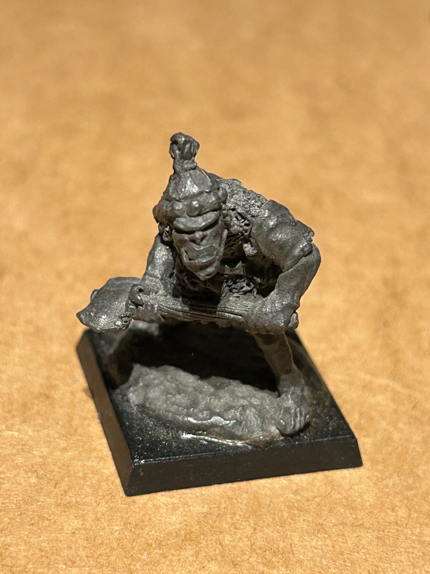 Citadel - Pre Slotta - Warhammer - C15 armoured Orc bodyguard - with large axe 1984