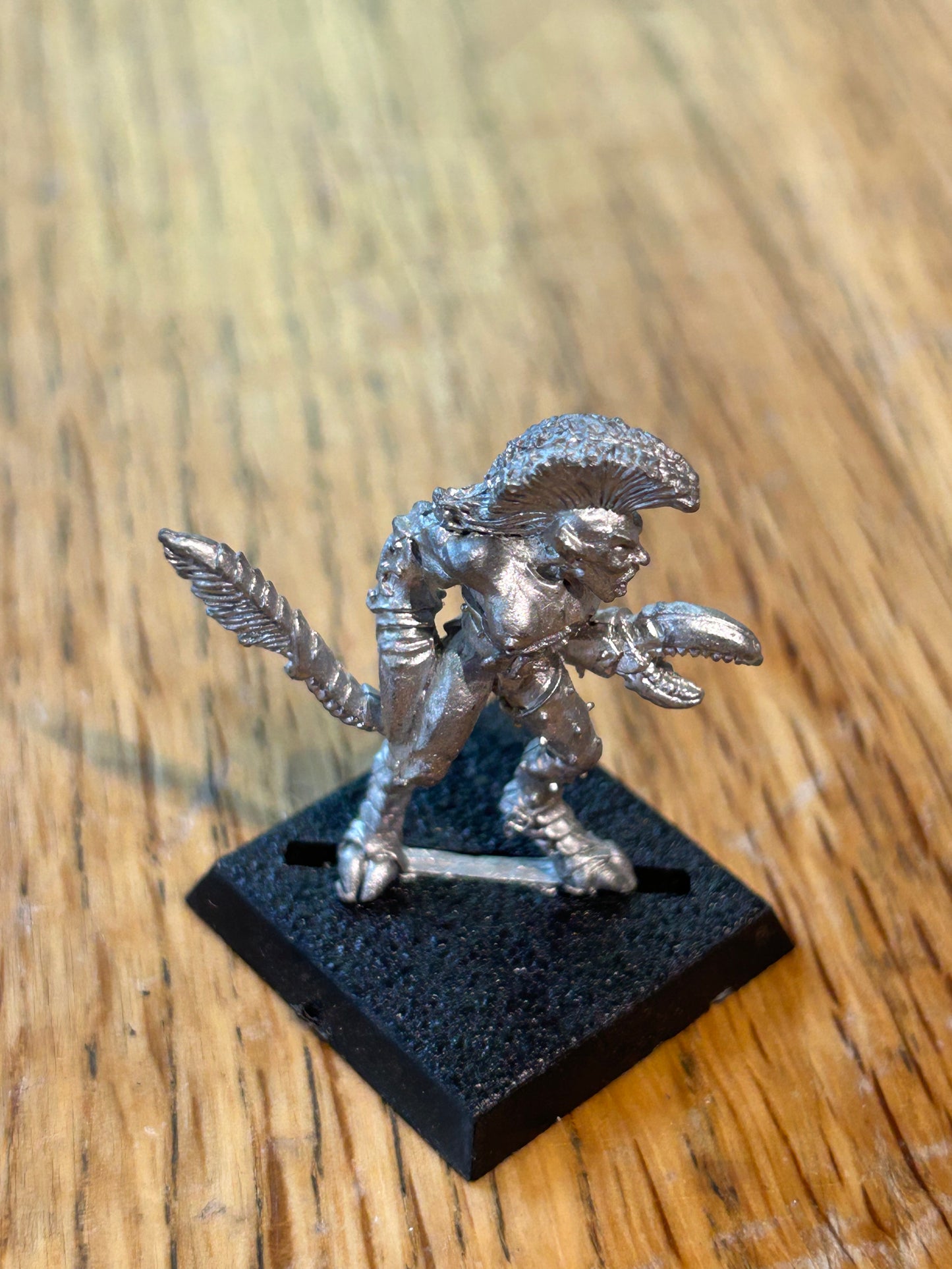 Daemonette of Slaanesh Lewdbeast Realm of Chaos Metal Citadel
