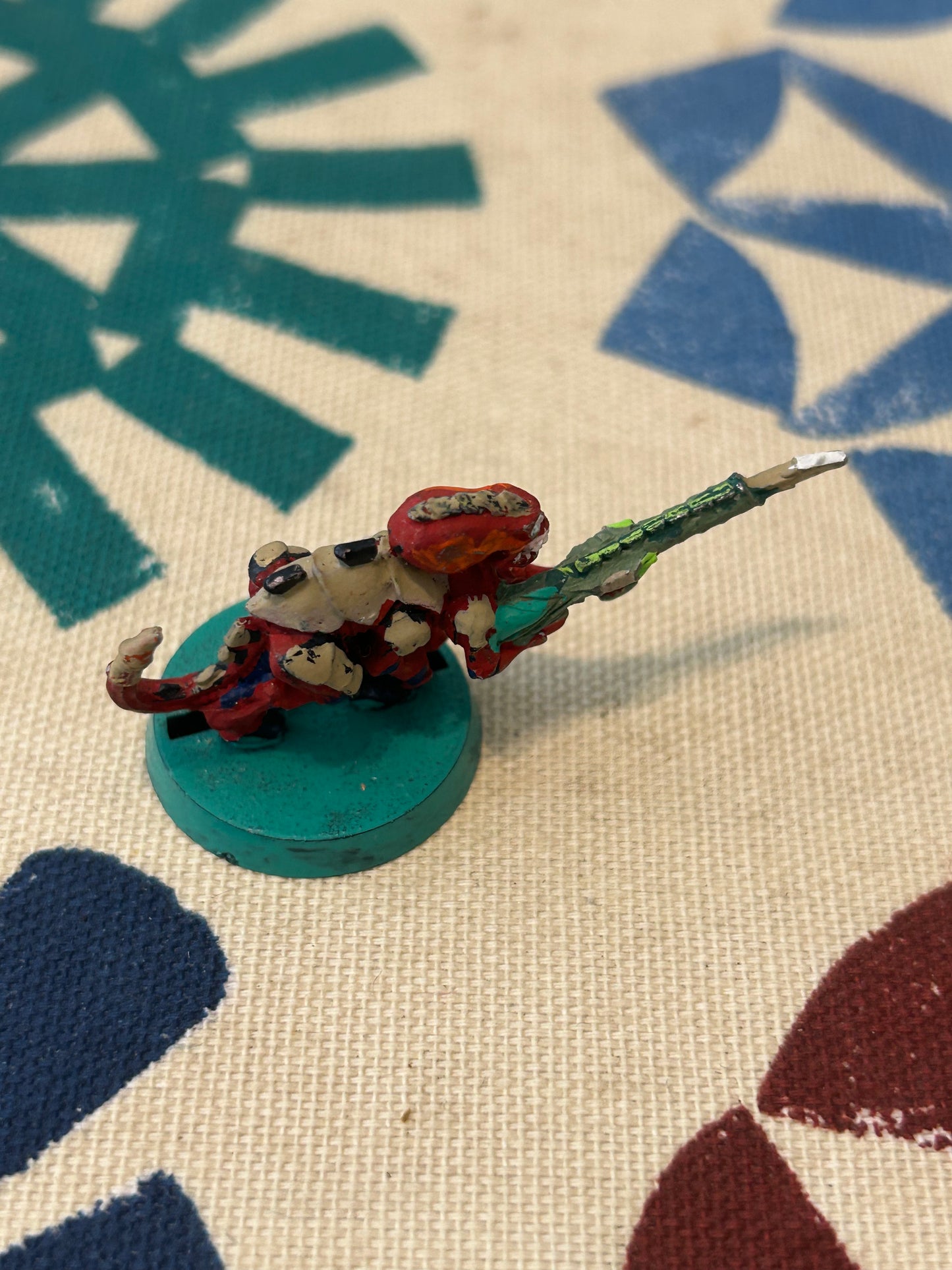 Tyranid Termagant Spike Rifle - Warhammer 40K Games Workshop Metal Painted