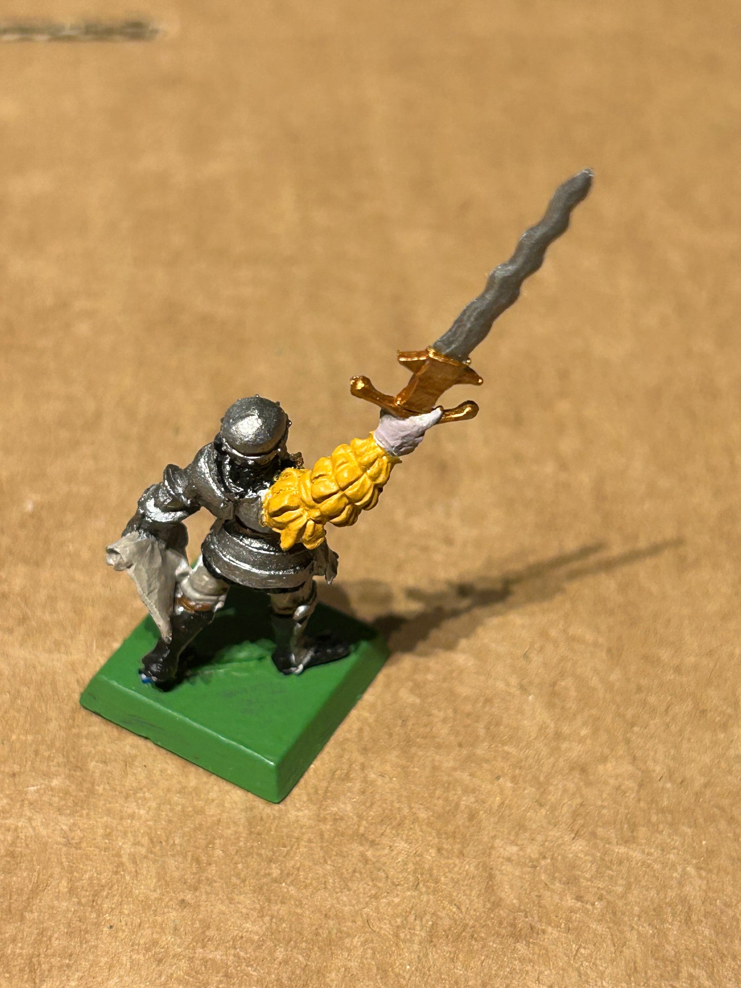 Warhammer Fantasy Old World Empire GreatSword champion