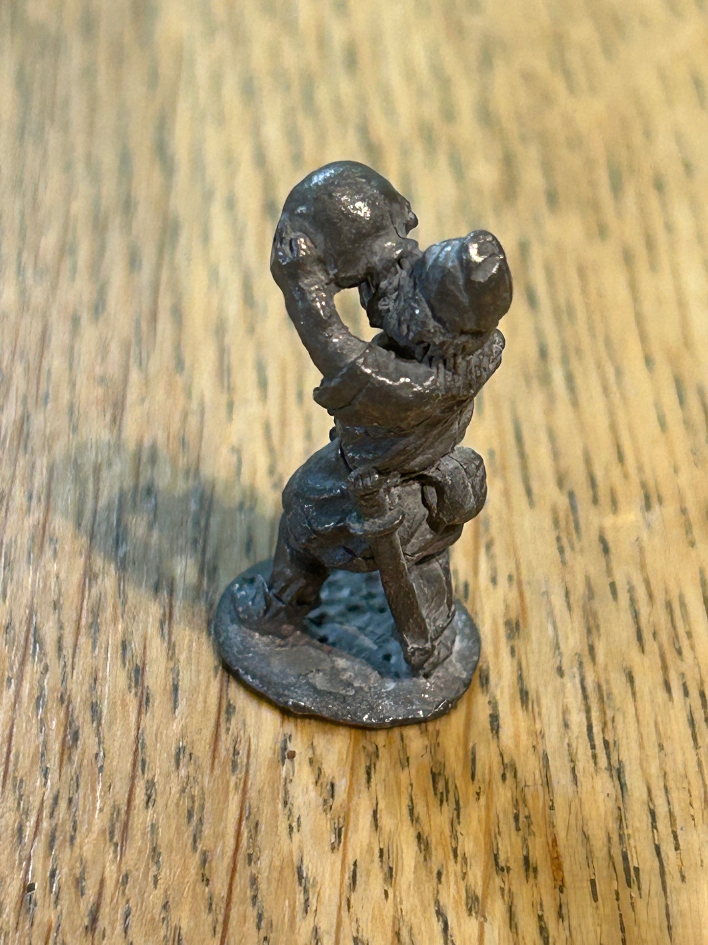 Citadel DA58 (b) Viking Looter Drinking Metal Miniature Fantasy