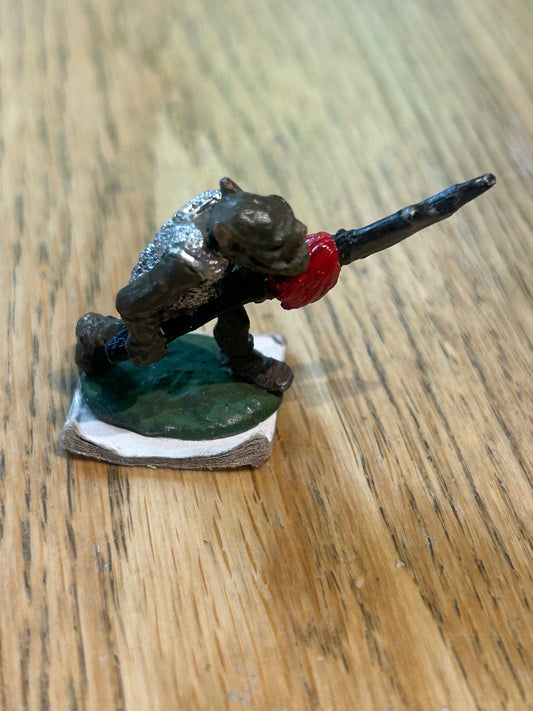 Citadel - Pre Slotta - Warhammer - C16  Orc Warrior -  with polearm 1984