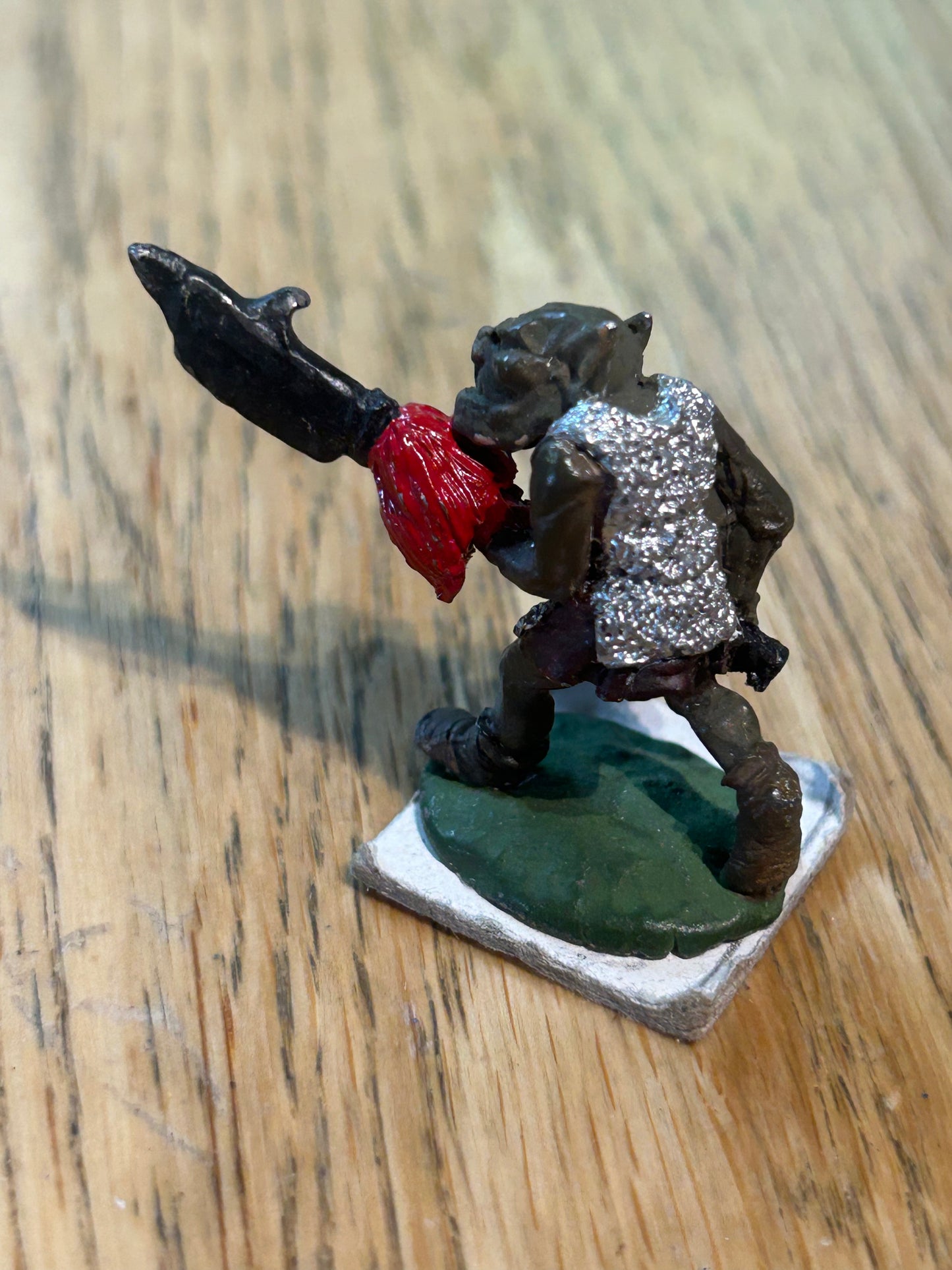 Citadel - Pre Slotta - Warhammer - C16 Orc Warrior - with polearm 1984