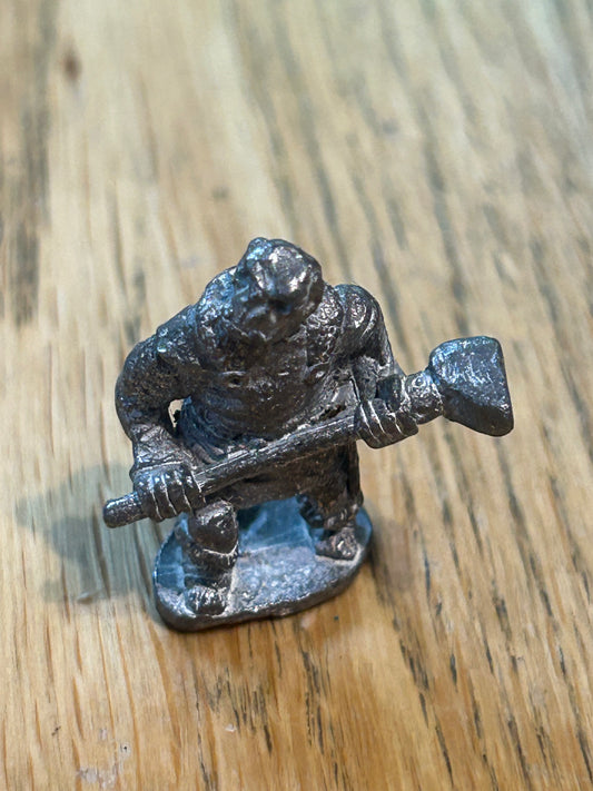 Warhammer fantasy orcs chronicle CM21A
Orc w. Two-handed weapon