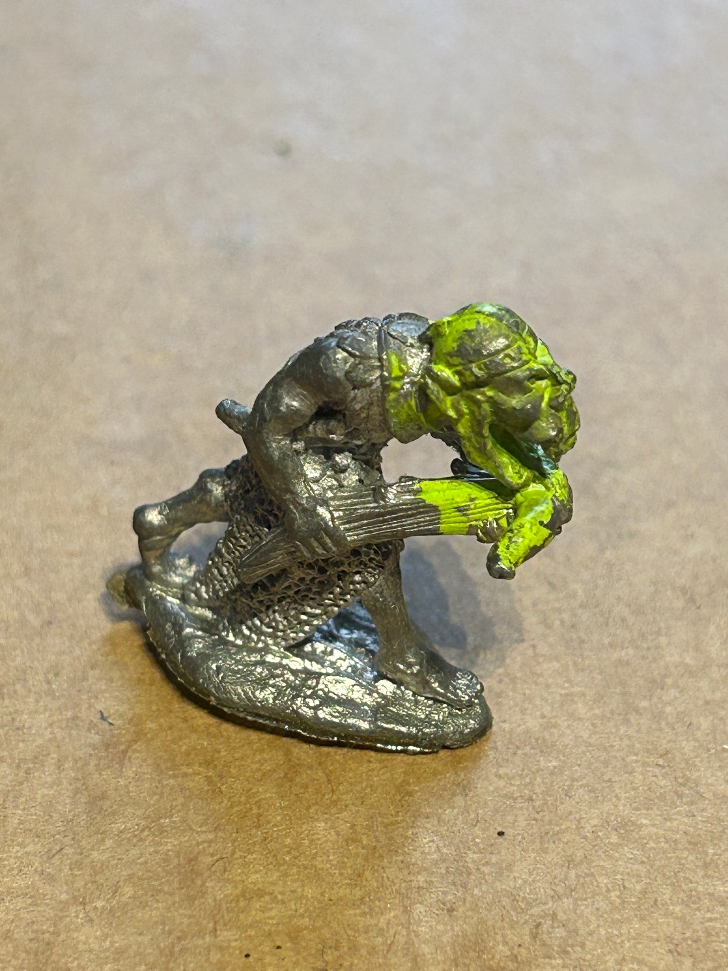 Citadel - Pre Slotta - Warhammer - C15 armoured Orc Warrior - with crossbow 1984