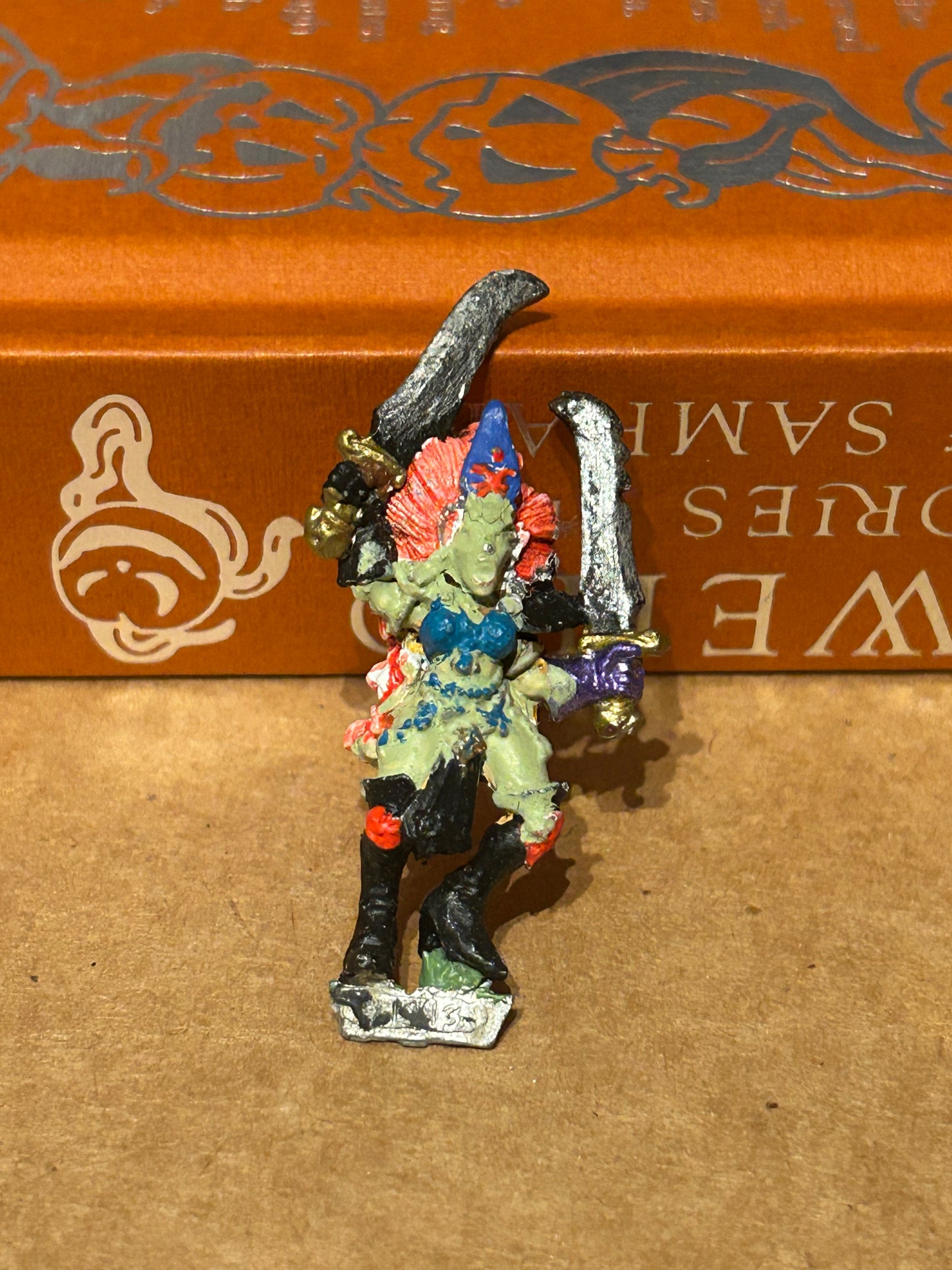 Warhammer fantasy dark elf witch elf