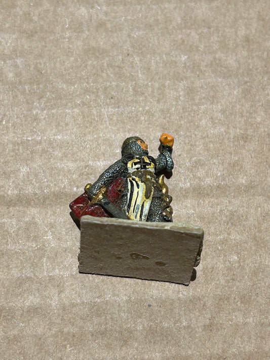 Citadel -  Warhammer fantasy Pre Slotta - RR2 - The Knights Of Origo officer 1984
