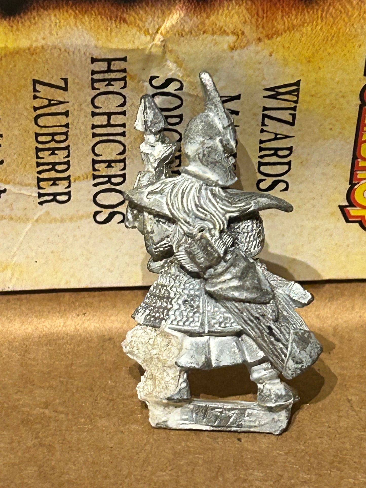 Warhammer fantasy dark elves metal bolt thrower crewman