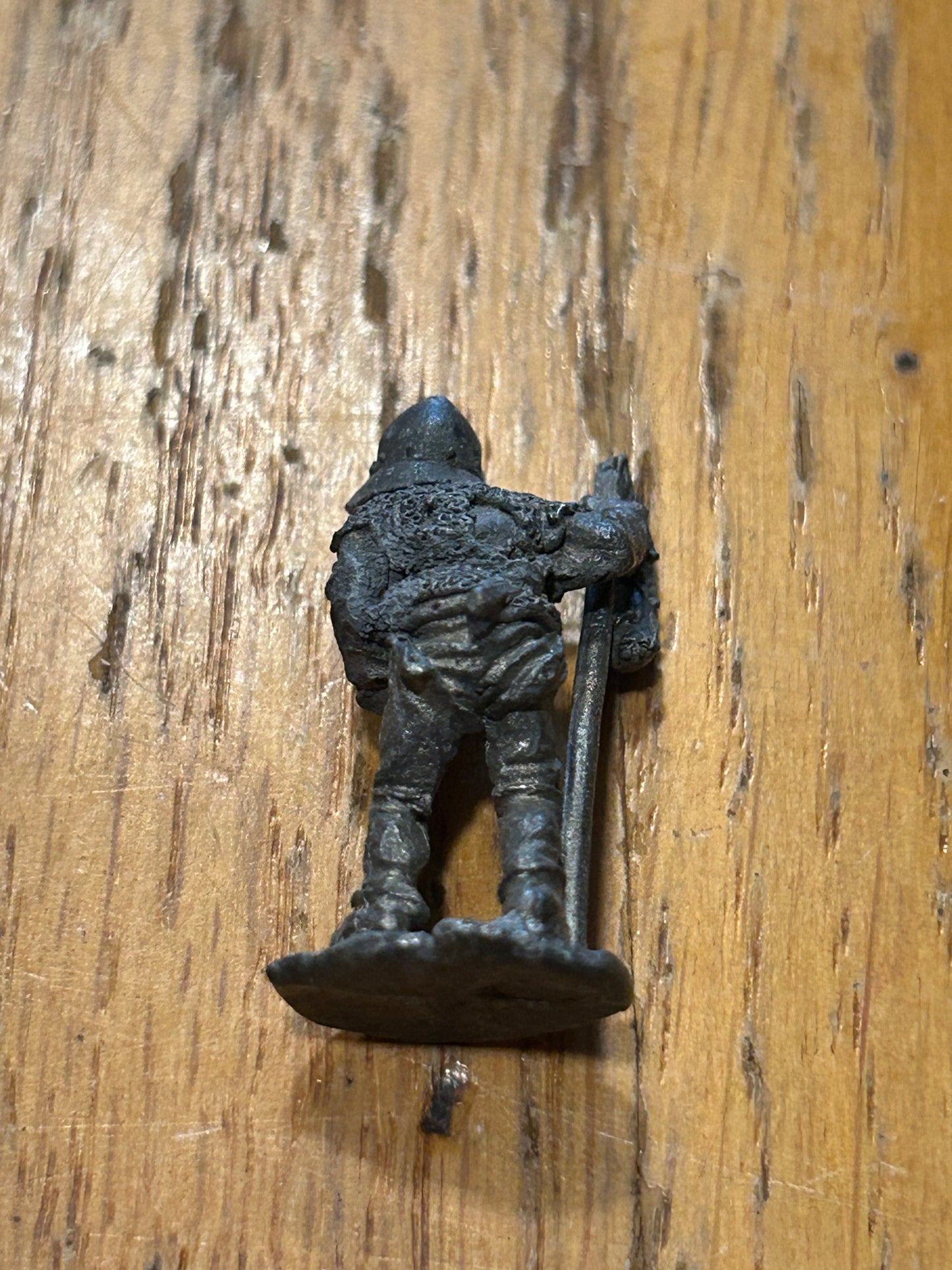 Warhammer fantasy medieval man at arms