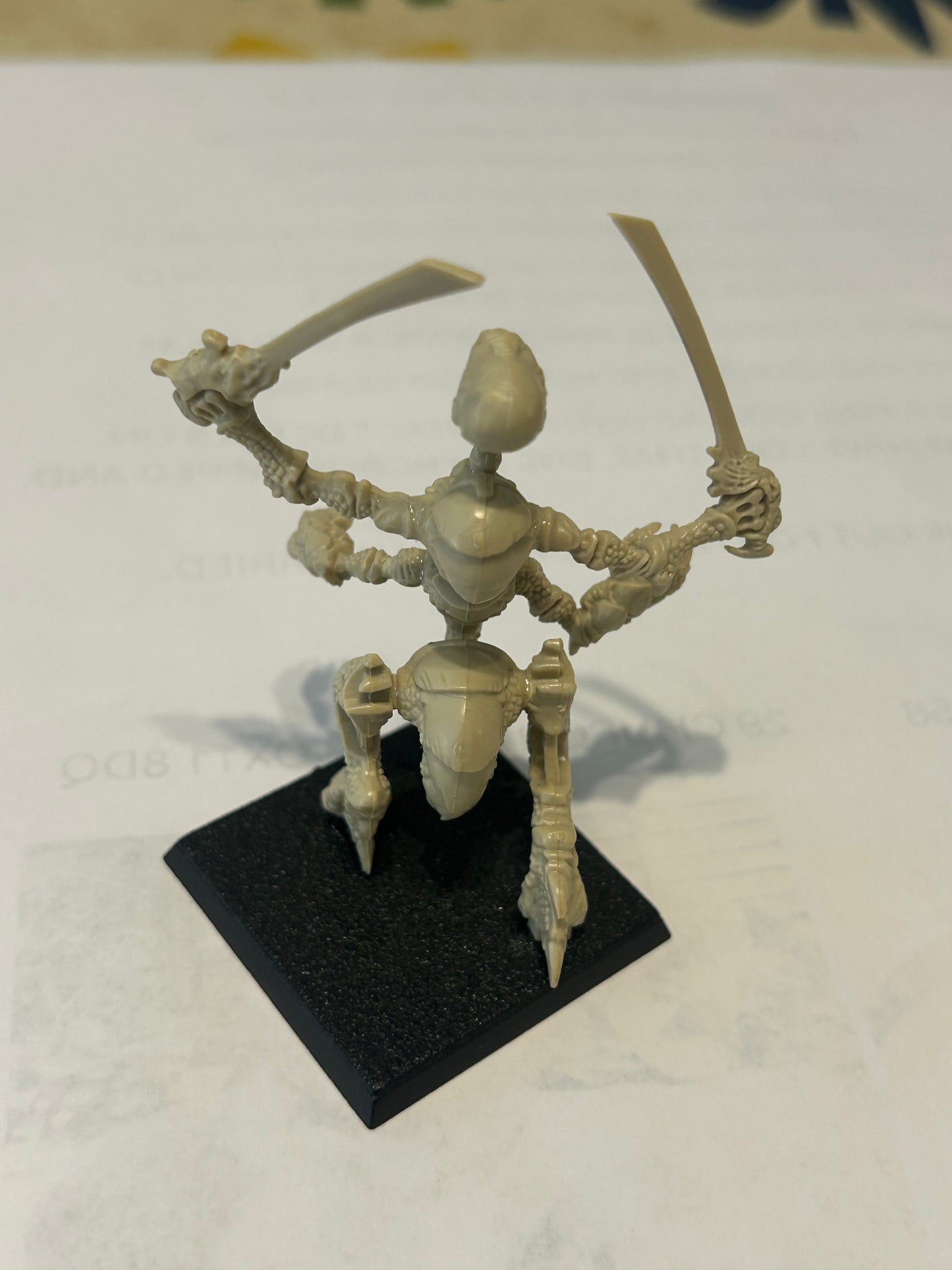 Tyranid Warrior Plastic OOP Warhammer 40k Rogue Trader Tyranids