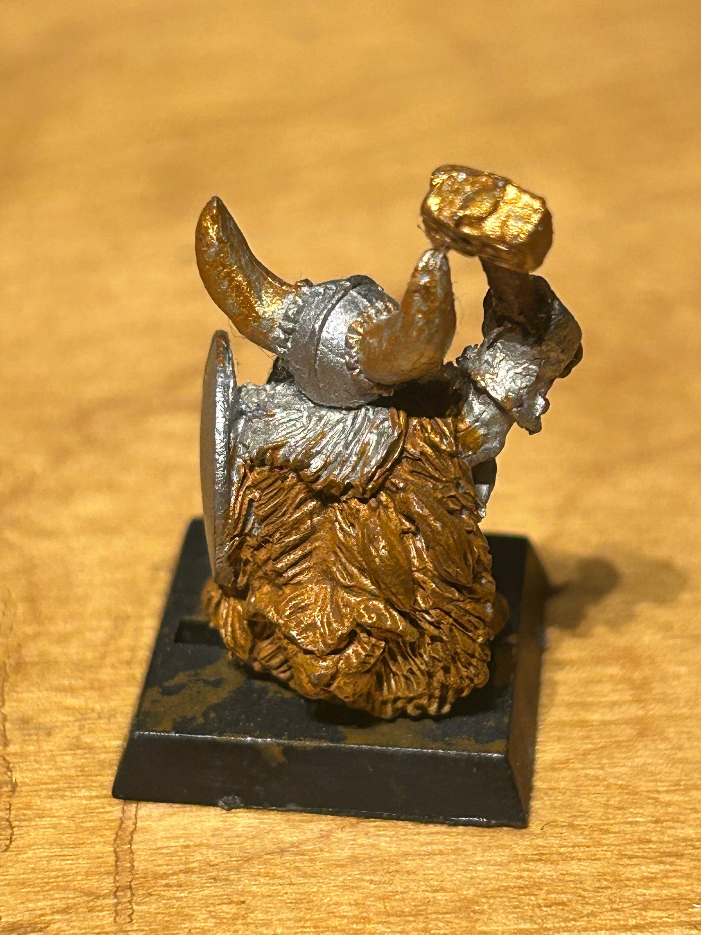 DWARF C06 WAR CHIEFTAIN MAGNIFICENT SVEN HASLEFRIESIAN DWARFS WARHAMMER fantasy (from magnificent Sven scenario)