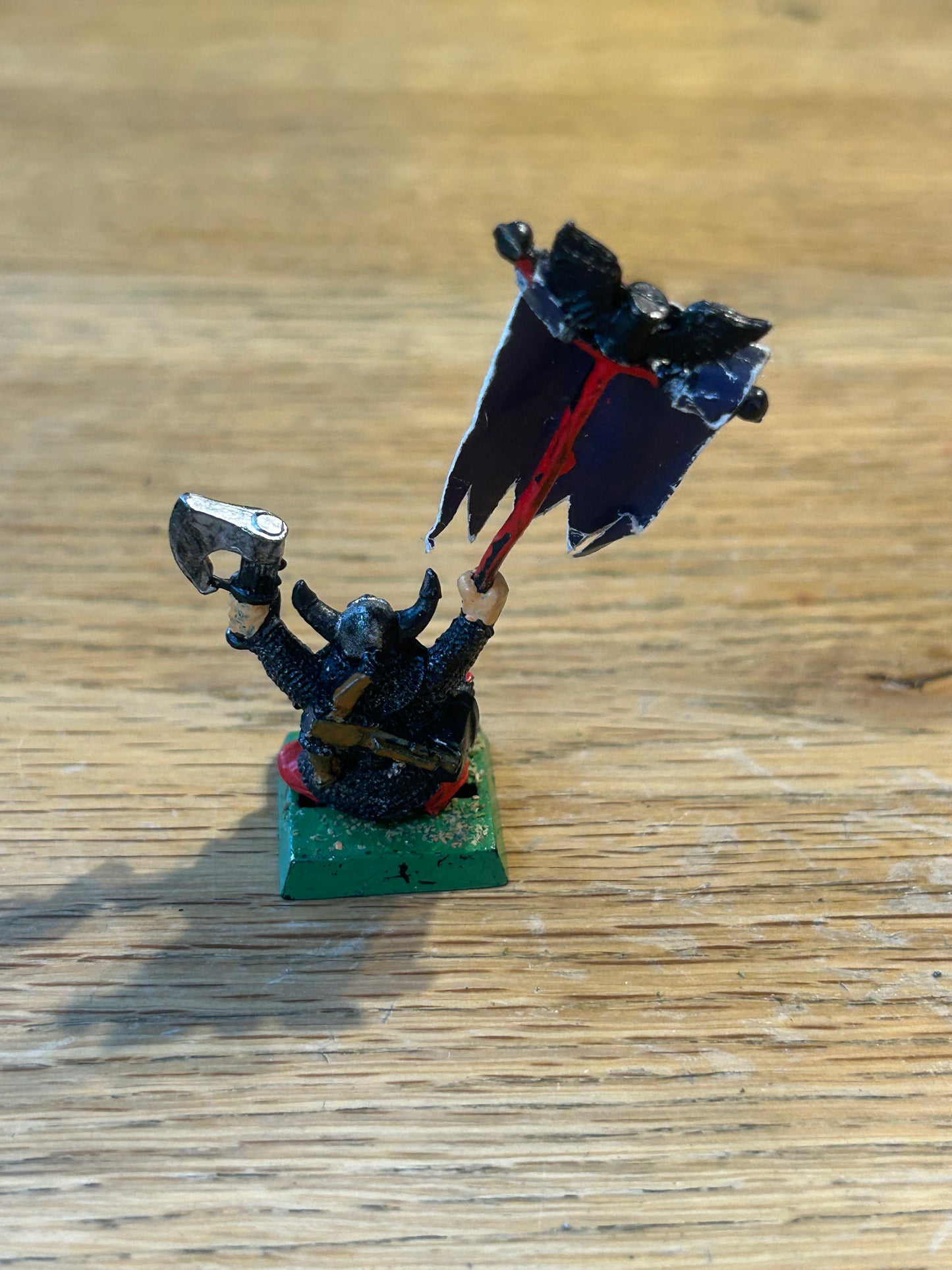 Warhammer fantasy - Dwarfs - Classic Dwarf Metal Bugman's Standard Bearer