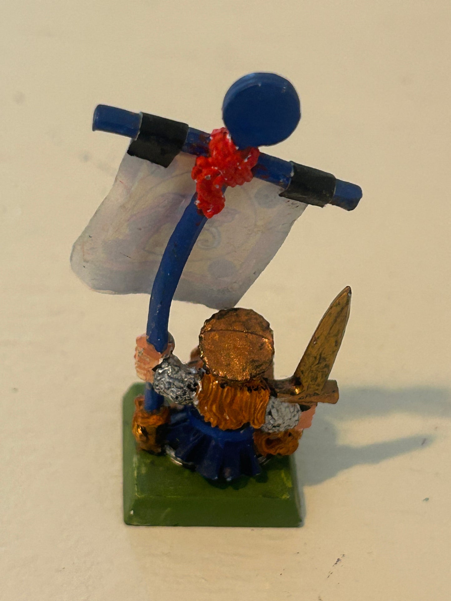 Warhammer fantasy marauder miniatures dwarf long beard standard bearer