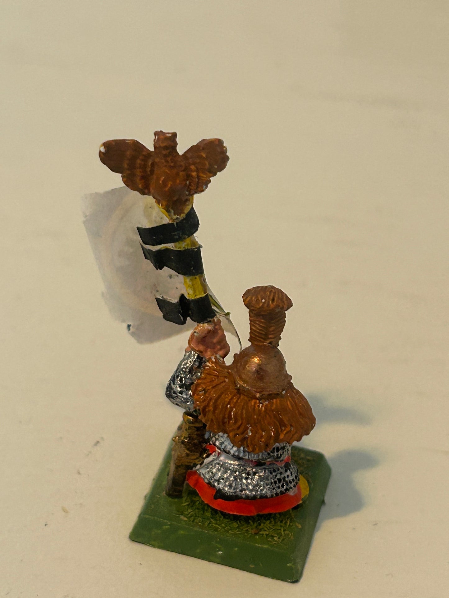 Warhammer fantasy marauder miniatures dwarf standard bearer