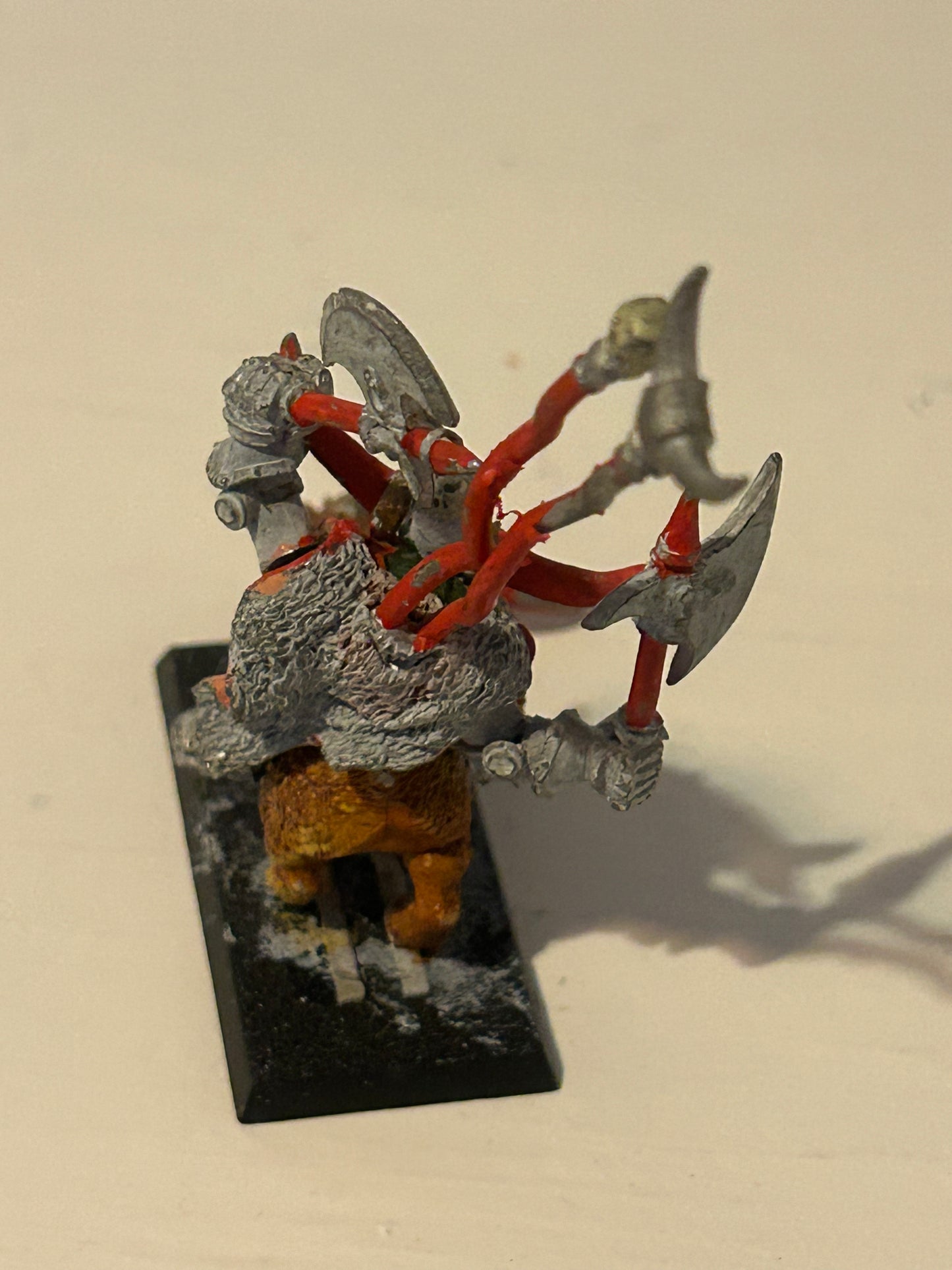Warhammer - Orcs & Goblins - Classic Metal Morglum Necksnapper (banners are bent and boar has no tail)