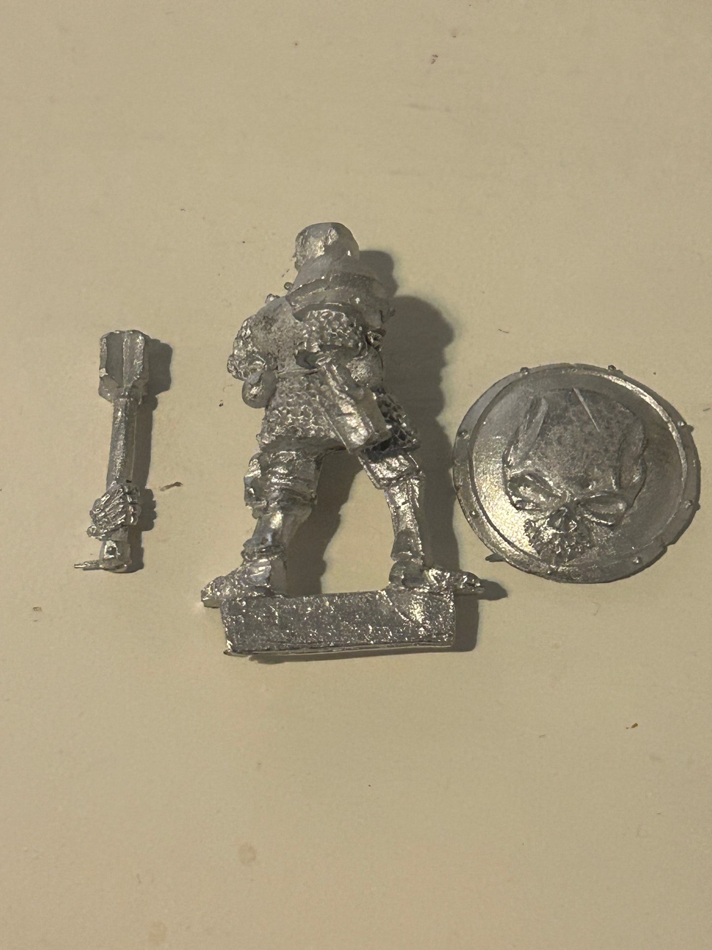 Diehard miniatures Obsidian Legion-Skeletal Renowned Regiment skeleton with mace