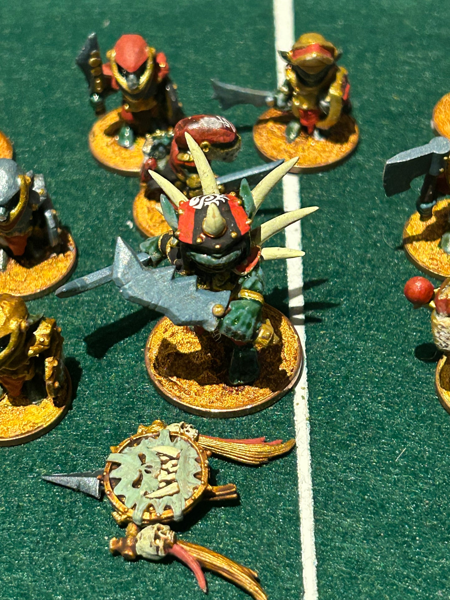 Dungeons and dragons pathfinder WizKids goblin warband (12 goblins including command)