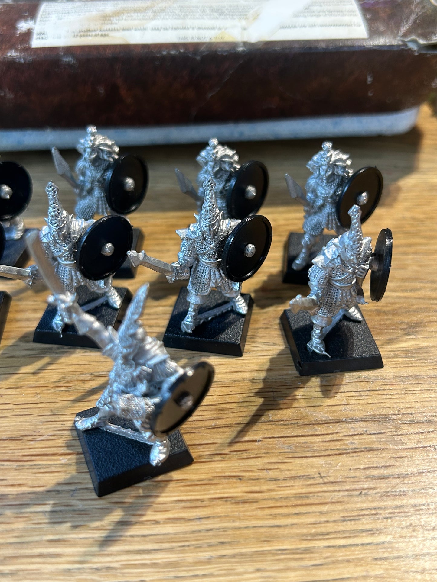 Games Workshop Warhammer Regiments Of Renown RR4 Mengil Manhide's Dark Elves (4 witch elves and 4 troopers and musician)