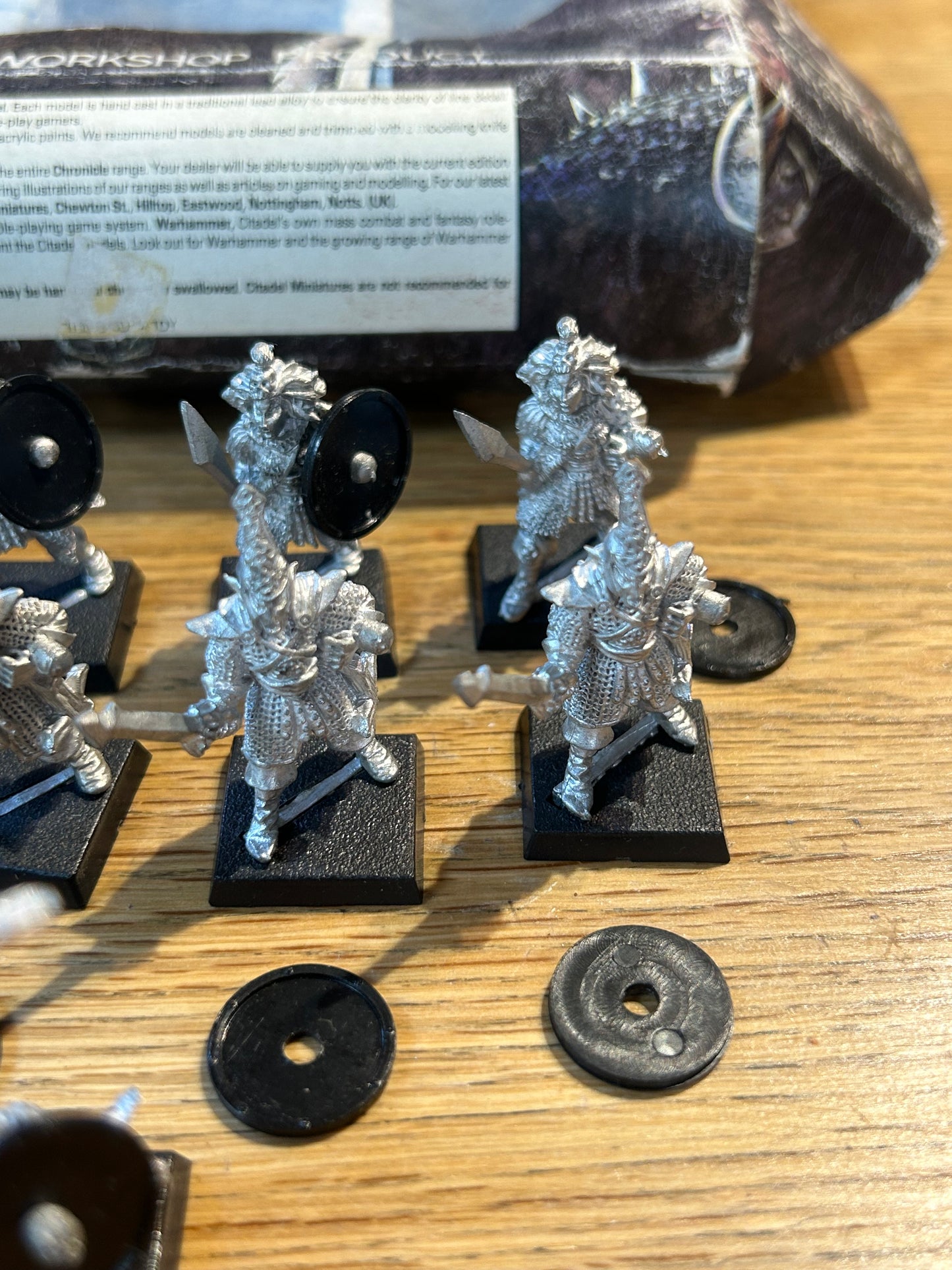 Games Workshop Warhammer Regiments Of Renown RR4 Mengil Manhide's Dark Elves (4 witch elves and 4 troopers and champion)