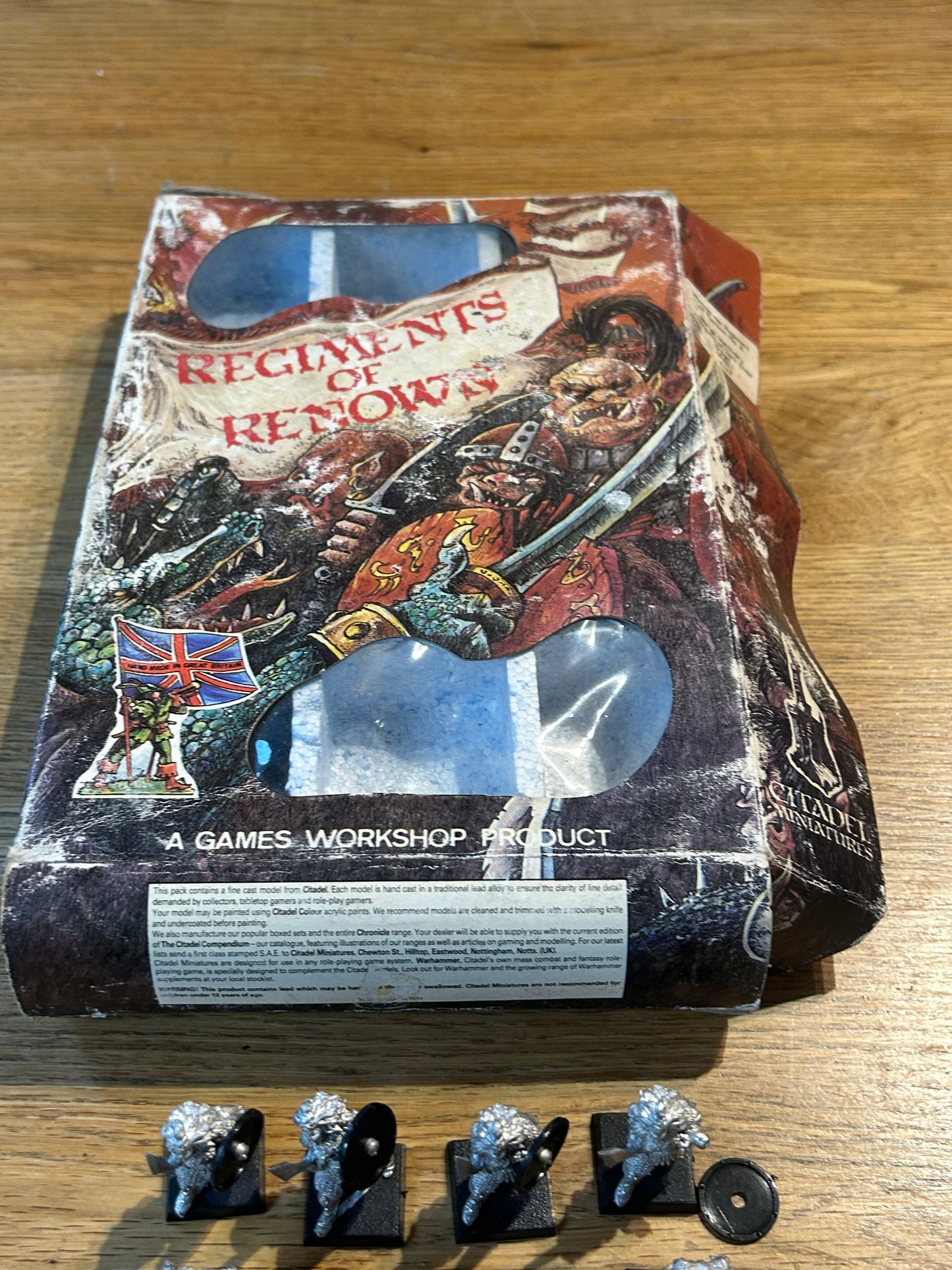 Games Workshop Warhammer Regiments Of Renown RR4 Mengil Manhide's Dark Elves (4 witch elves and 4 troopers and champion)