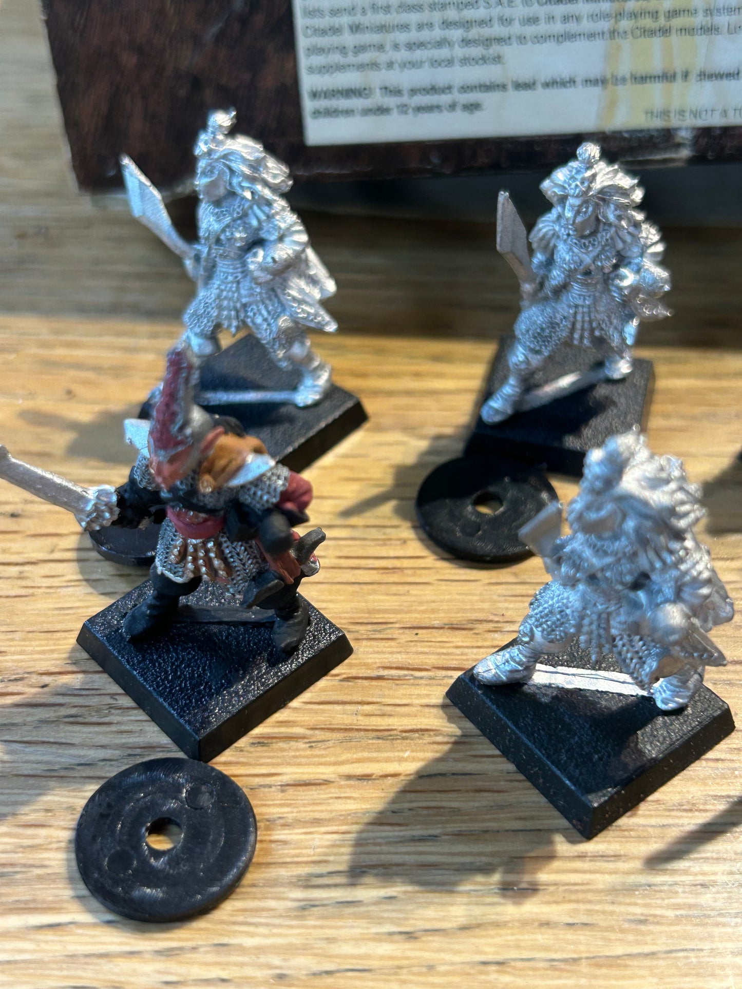 Games Workshop Warhammer Regiments Of Renown RR4 Mengil Manhide's Dark Elves (6 witch elves and 2 troopers and standard bearer)