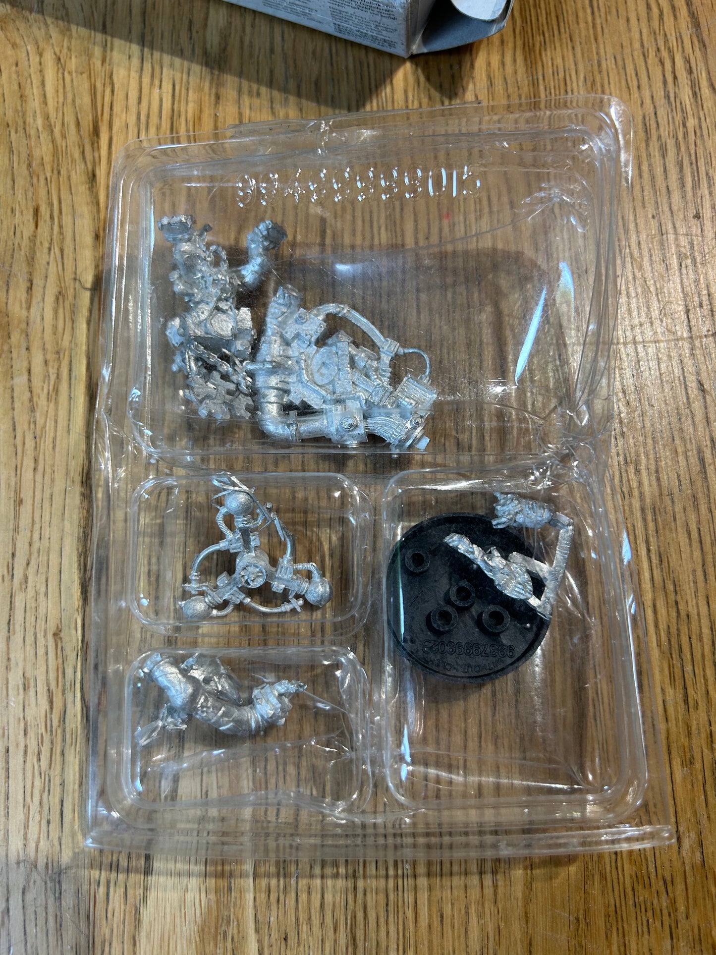 Big Mek With Shokk Attack Gun Metal Orks Warhammer 40K (M3946)