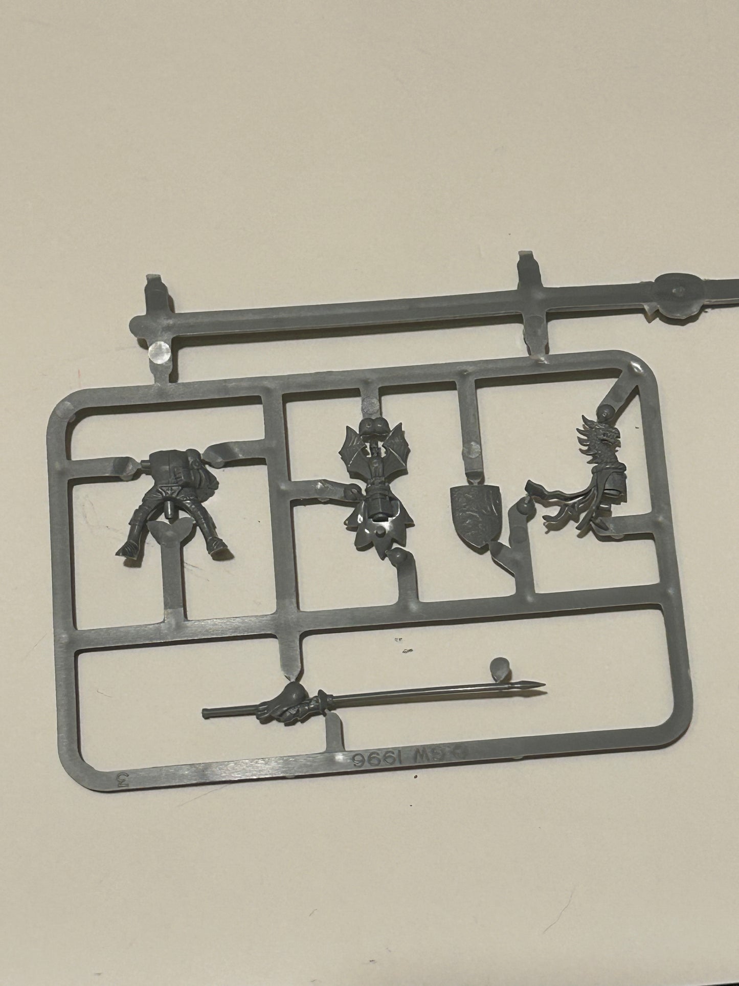 1996 Bretonnian Knight of the Realm Sprue GW Warhammer Fantasy Oldhammer