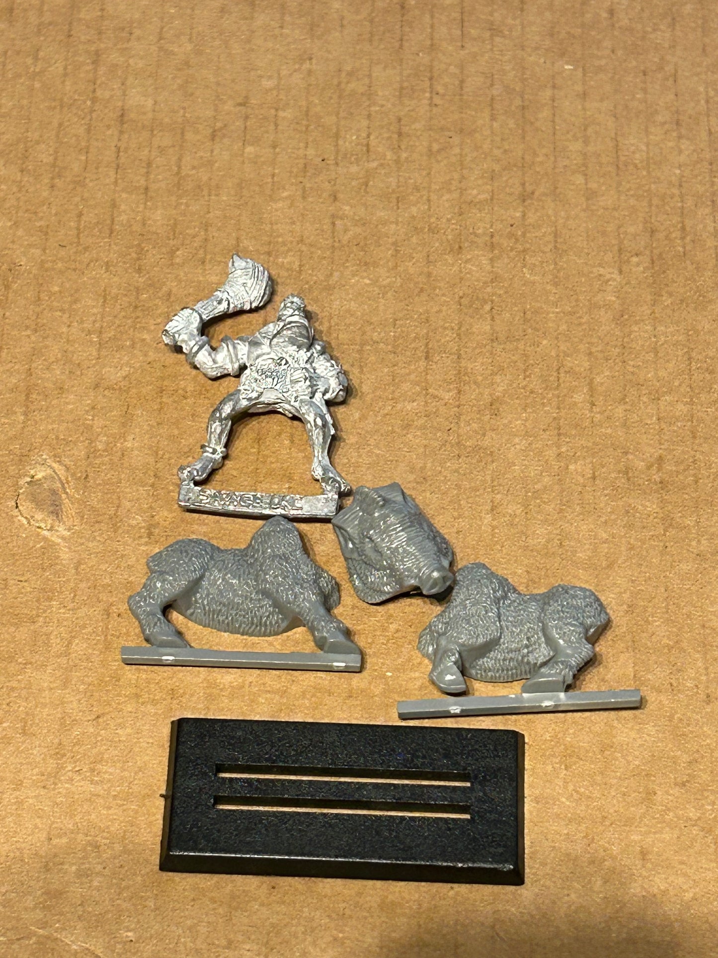 Warhammer Fantasy Battles Old World Savage Orc Boar Boy with club Games Workshop