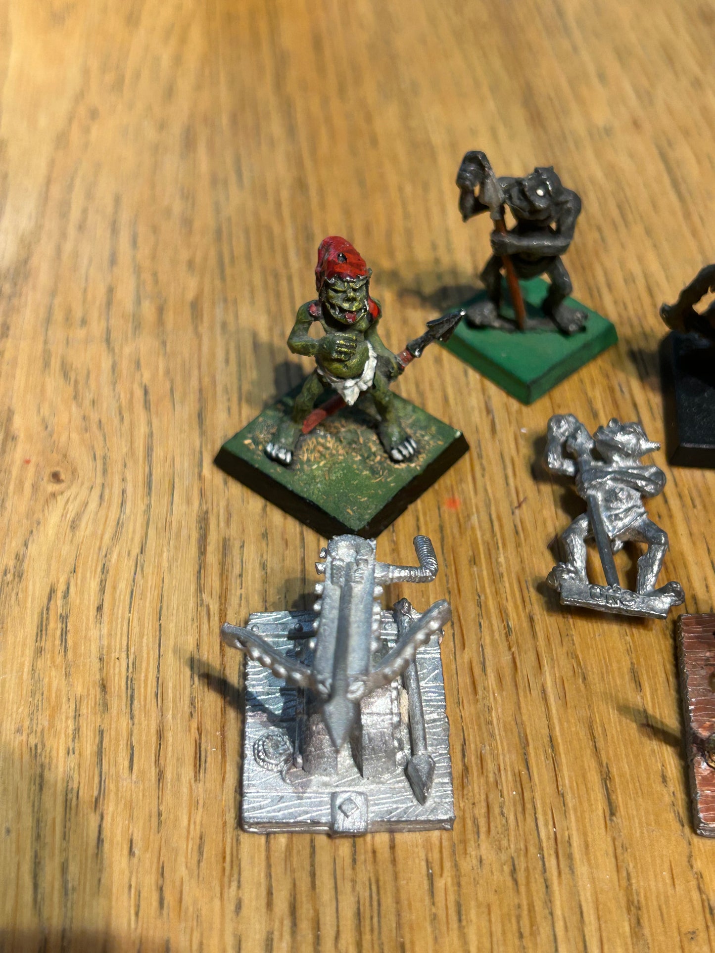 Warhammer Fantasy Citadel regiments of renown Notlob’s orc artillery Orc Ballista Bolt Throwers & Crew