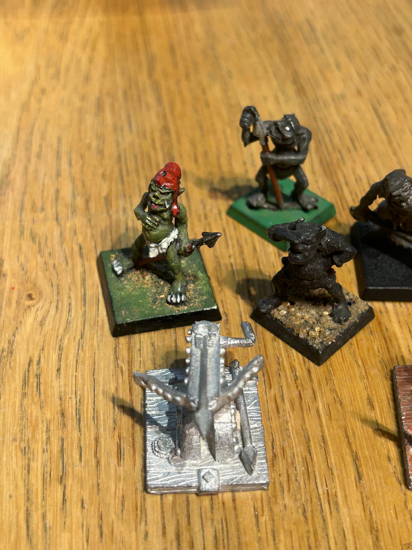 Warhammer Fantasy Citadel regiments of renown Notlob’s orc artillery Orc Ballista Bolt Throwers & Crew