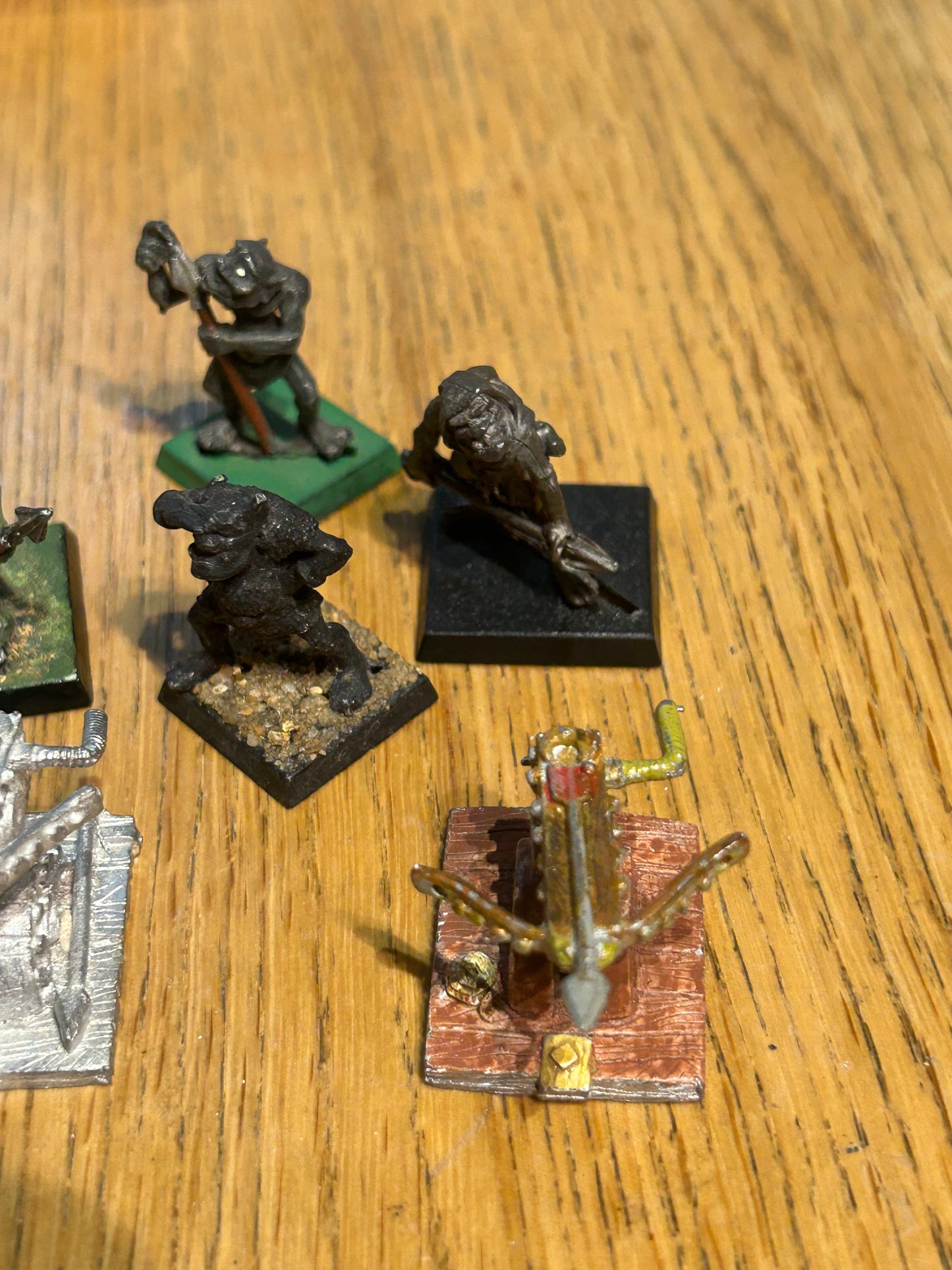 Warhammer Fantasy Citadel regiments of renown Notlob’s orc artillery Orc Ballista Bolt Throwers & Crew