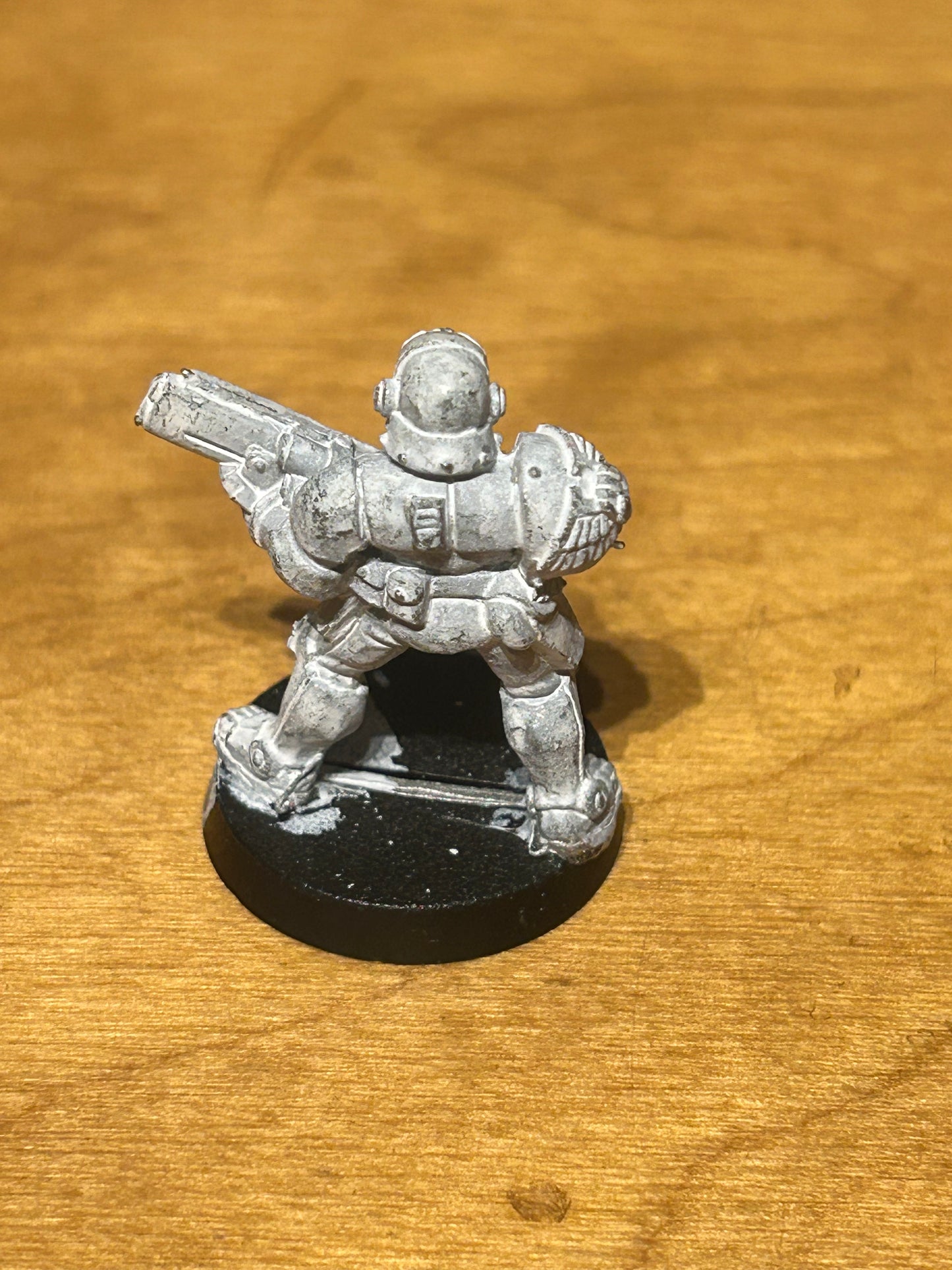 ADEPTUS ARBITES w shotgun Metal Imperial Guard Army Warhammer 40K 1992
