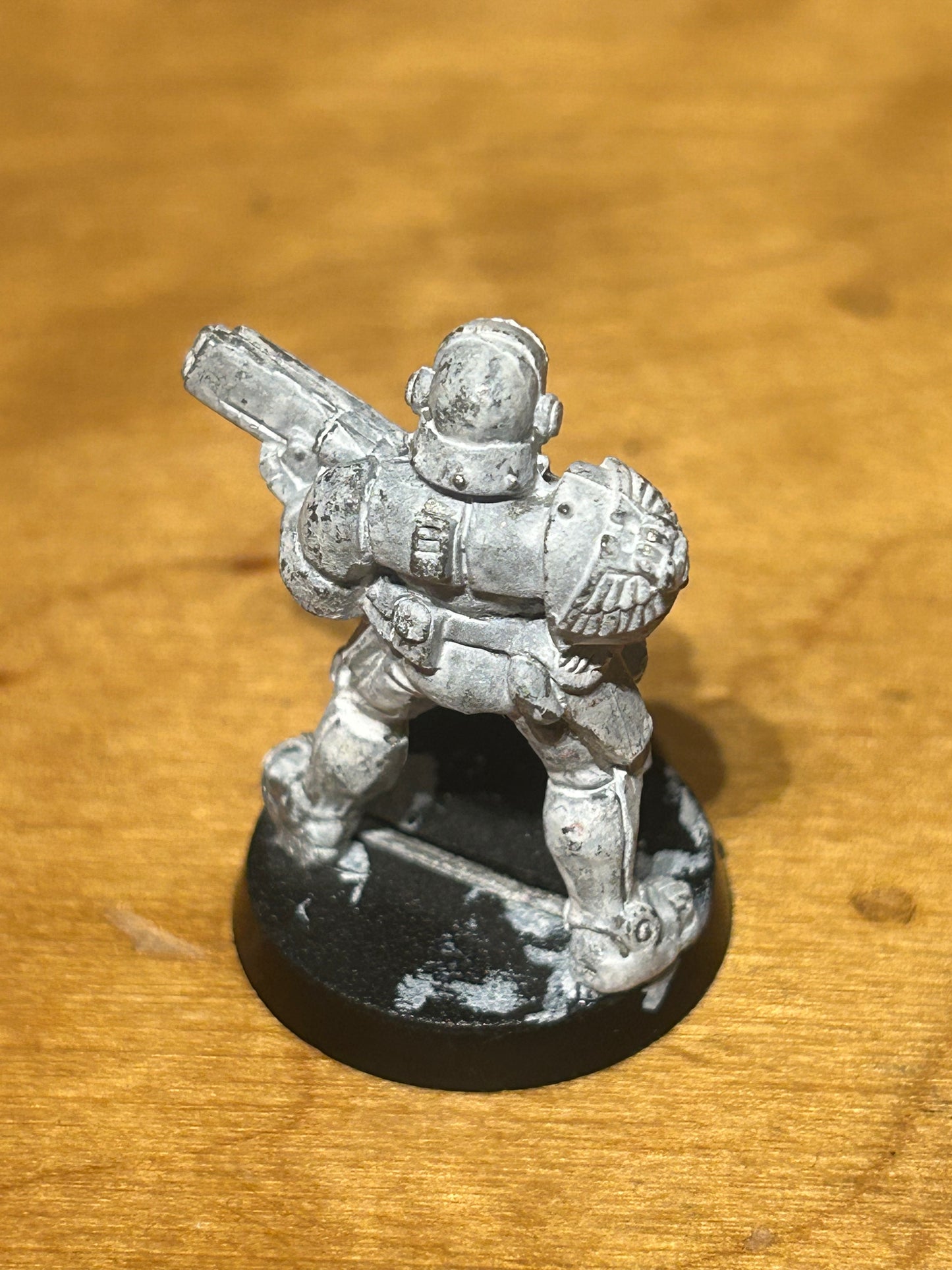 ADEPTUS ARBITES w shotgun Metal Imperial Guard Army Warhammer 40K 1992