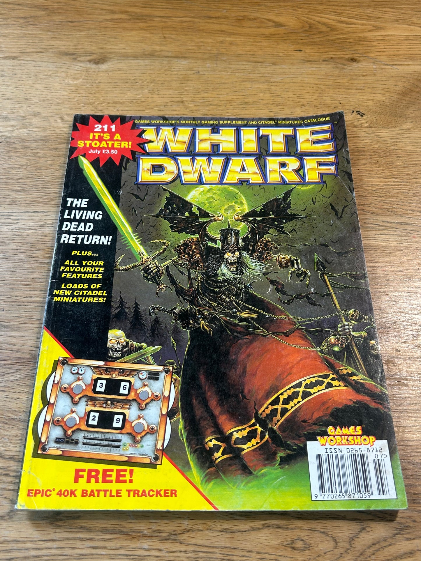 White dwarf issue 211 (includes card insert)