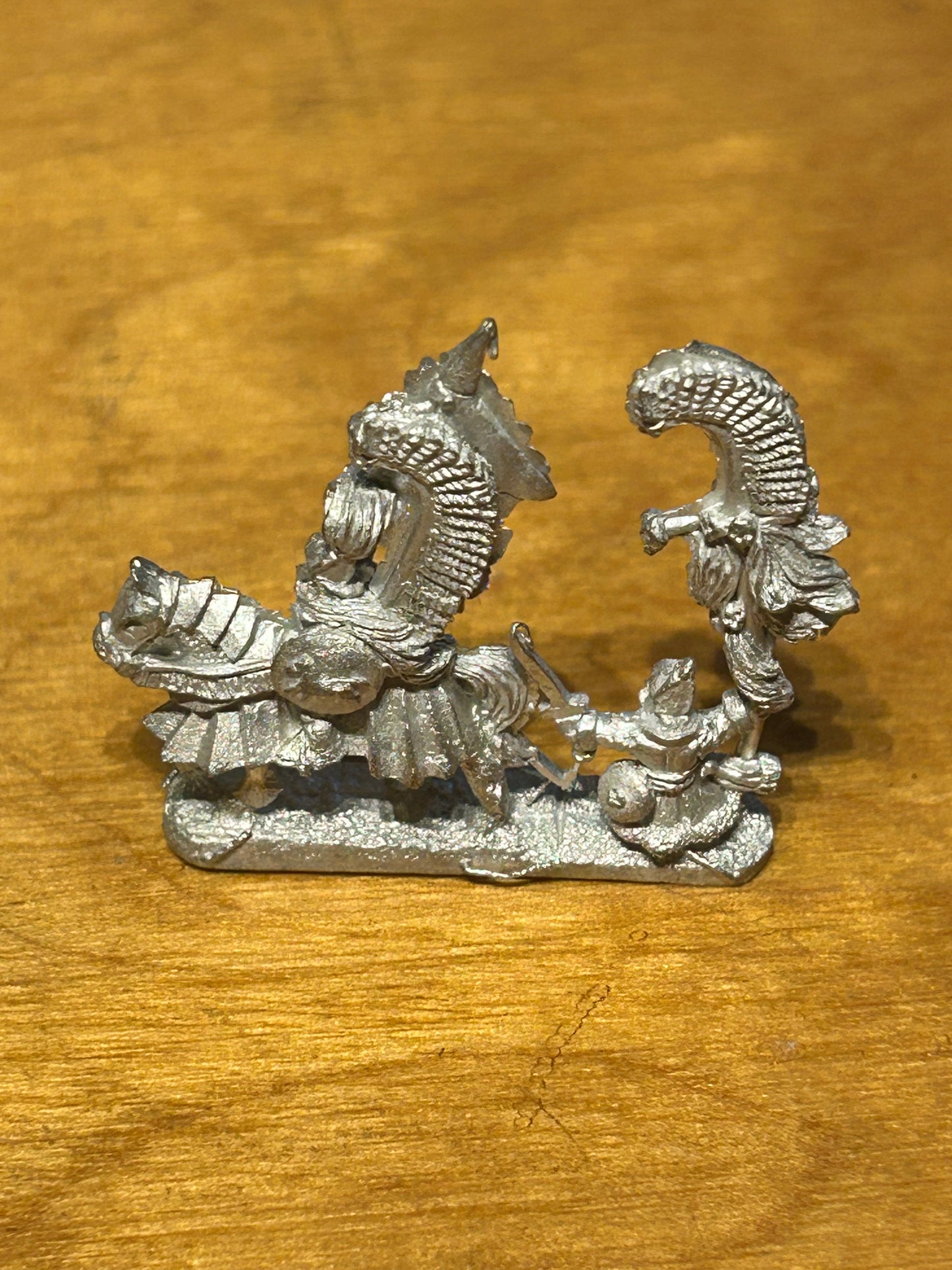 Warmaster 10mm - Kislev - Kislev battle standard bearer on foot and on horse - Metal OOP