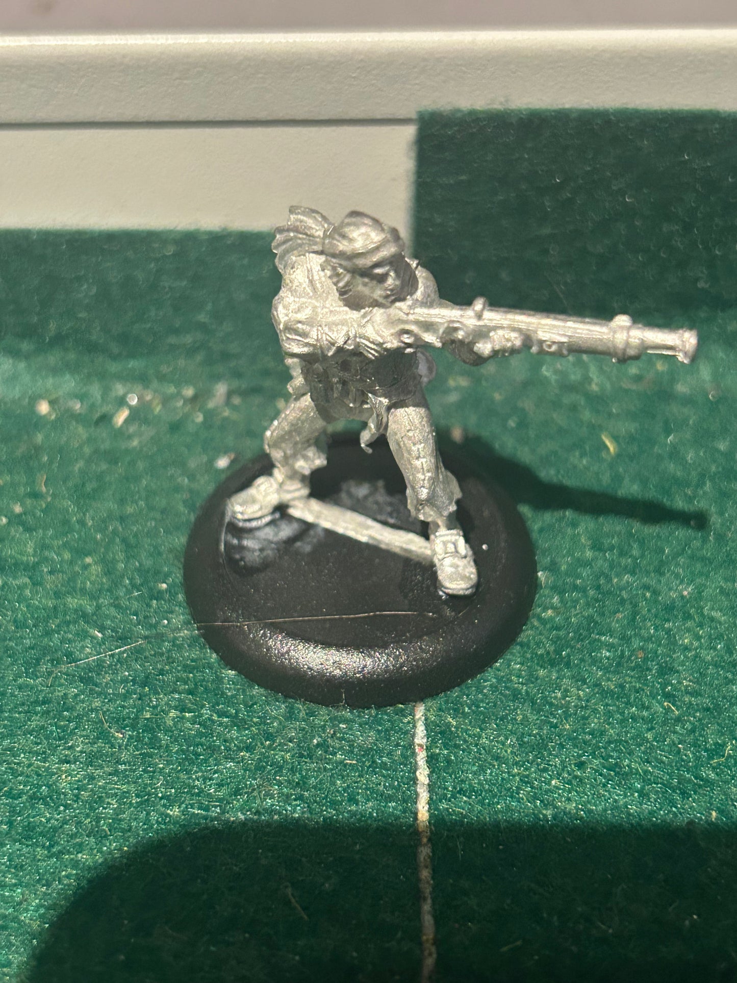 Warmachine - Mercenaries - PIP41049 - Sea Dog Rifleman (2 available)