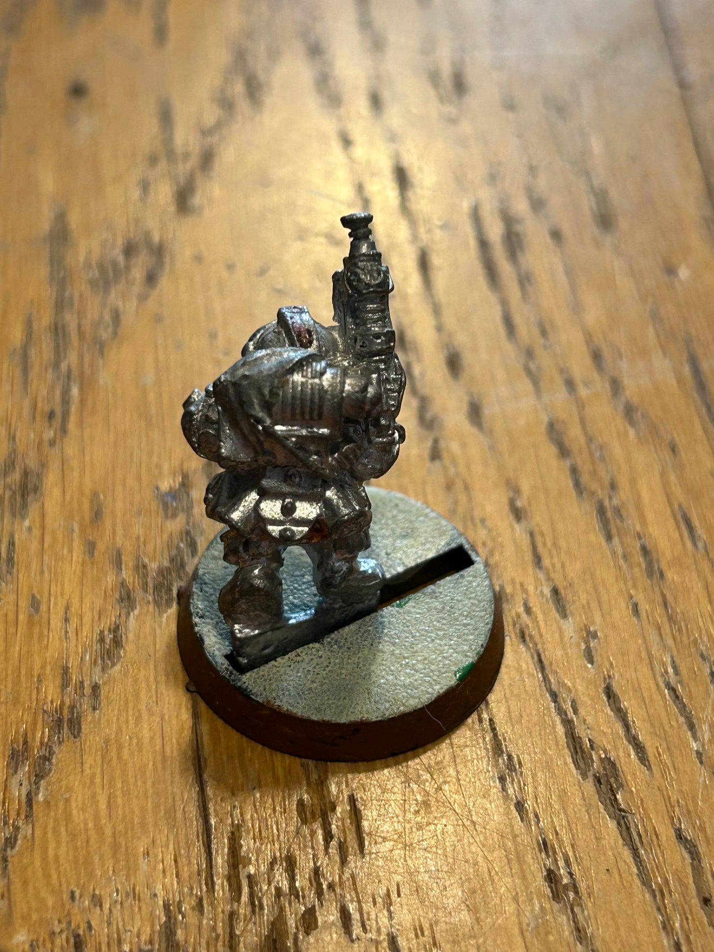 Rogue Trader Warhammer 40k Squat with las pistol