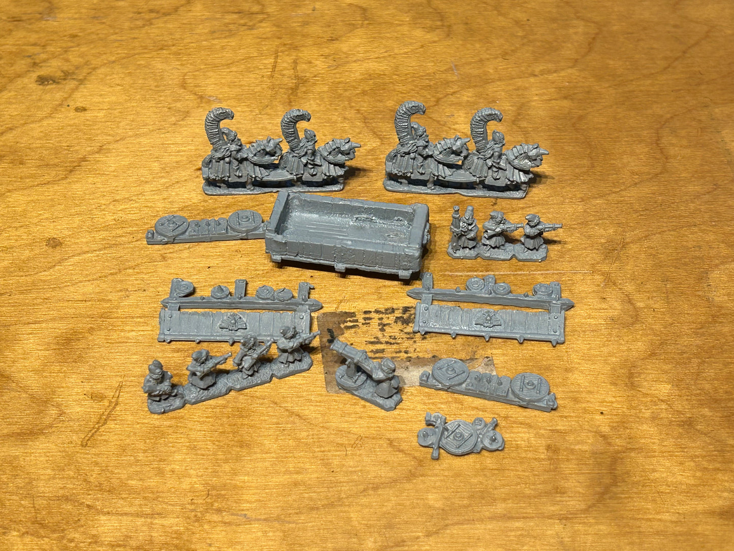 Kislev War Wagon - 10mm - Warmaster - undercoated (missing the horses without riders but includes an extra set of the horses with riders)